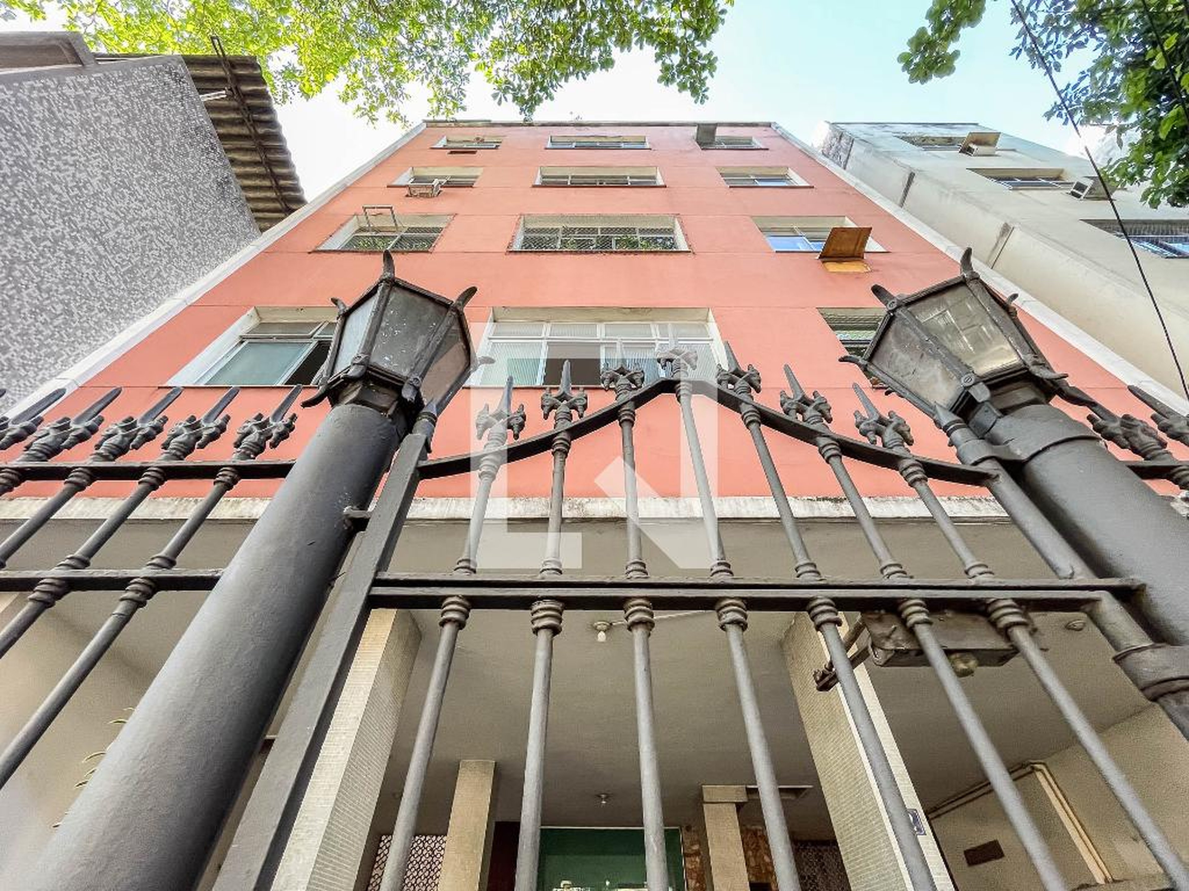 Fachada Edifício Java