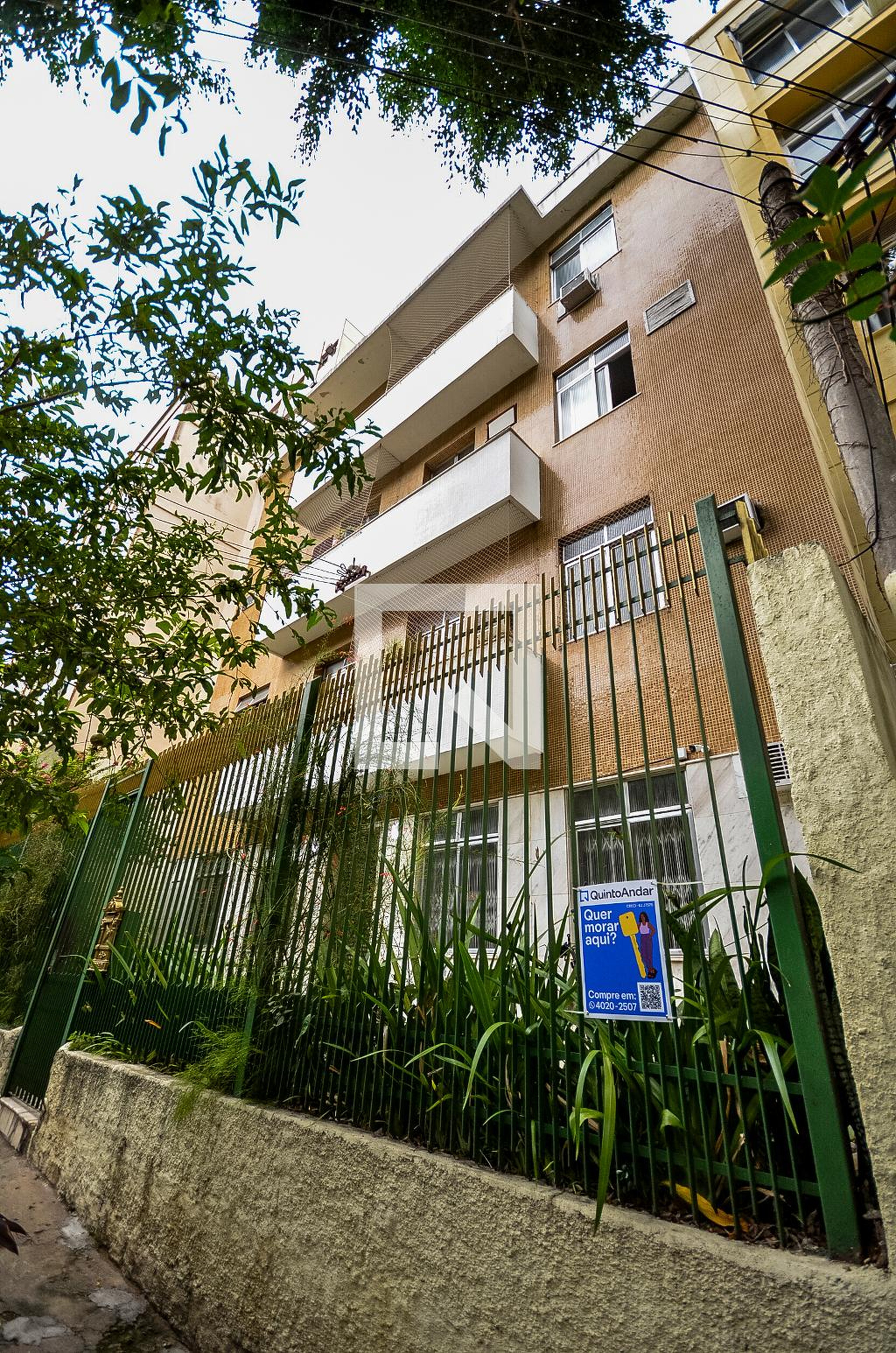 Fachada Condomínio Clissemaria