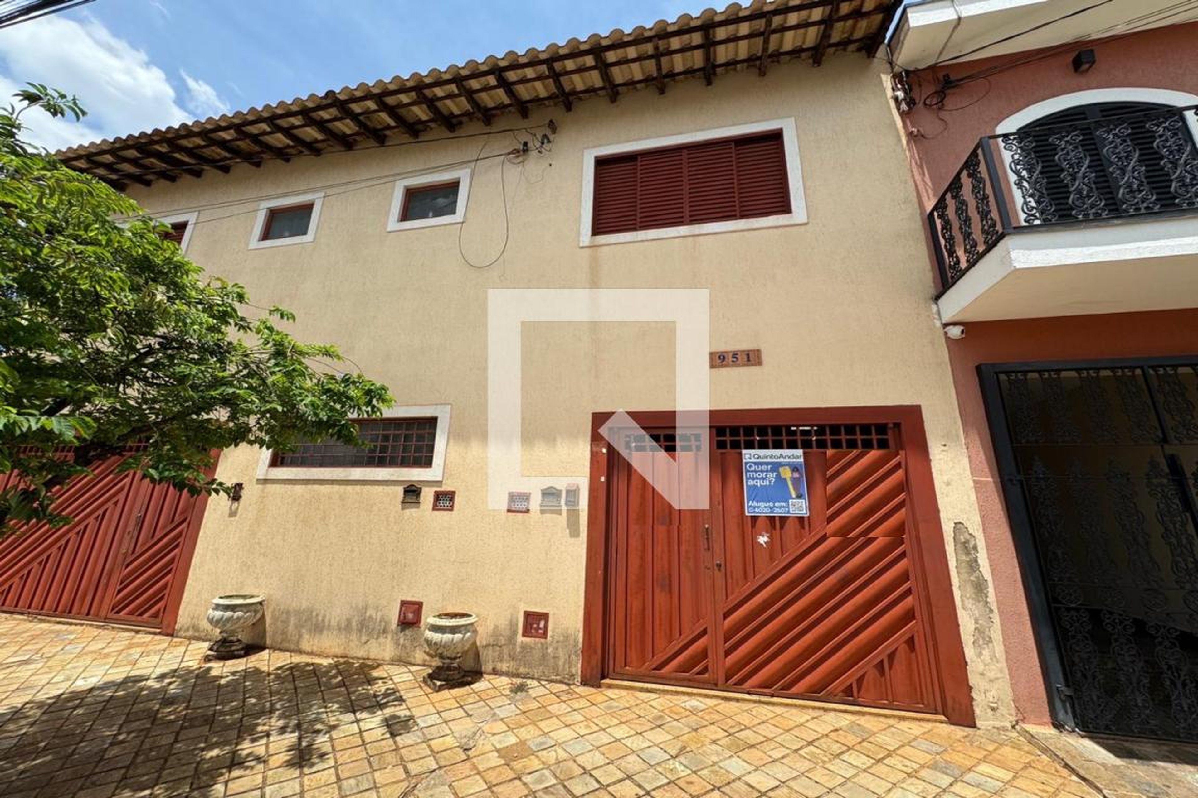 Fachada Condomínio em Rua Maranhão, 951