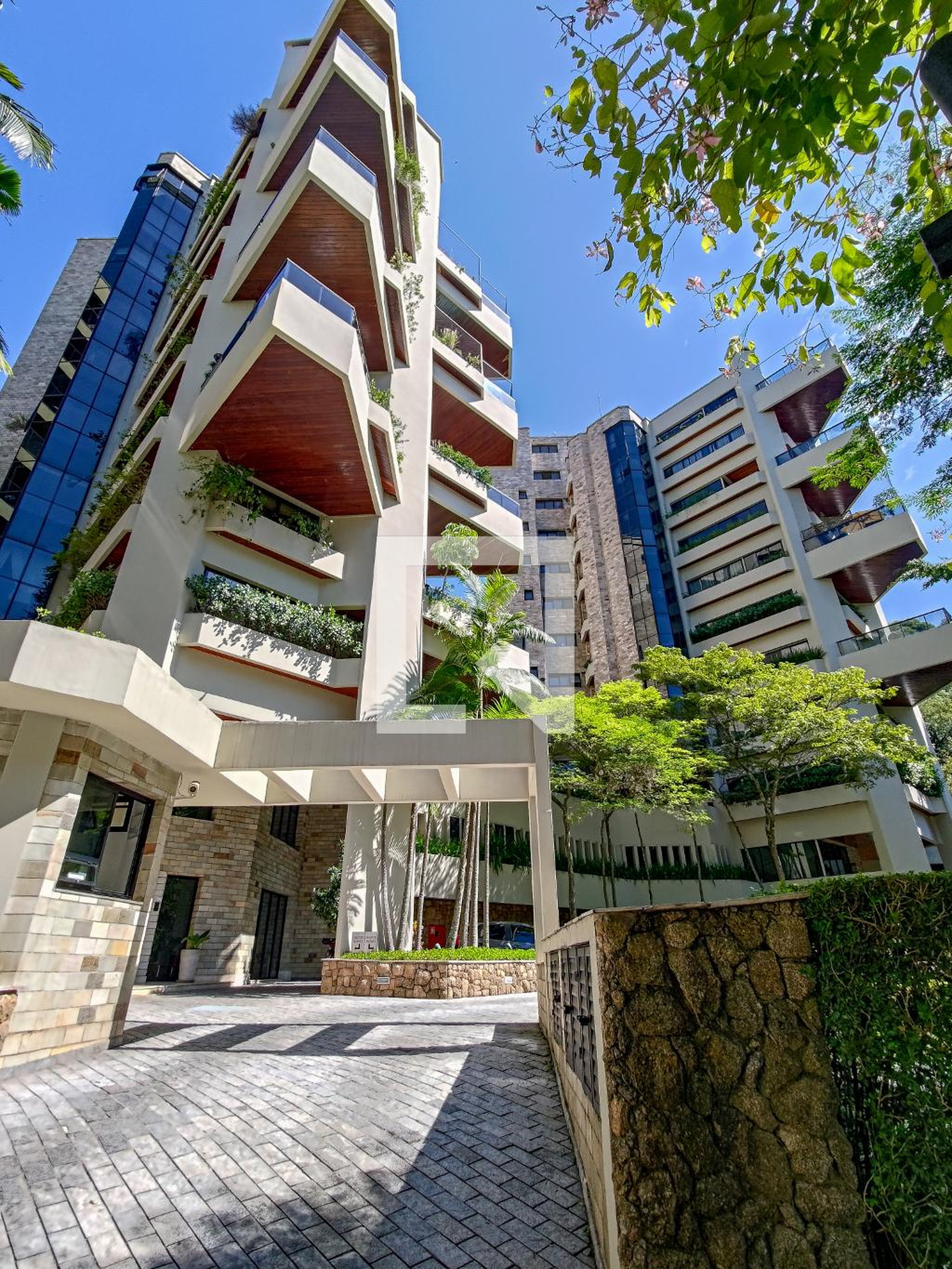 Fachada Condomínio Villa Monteverde