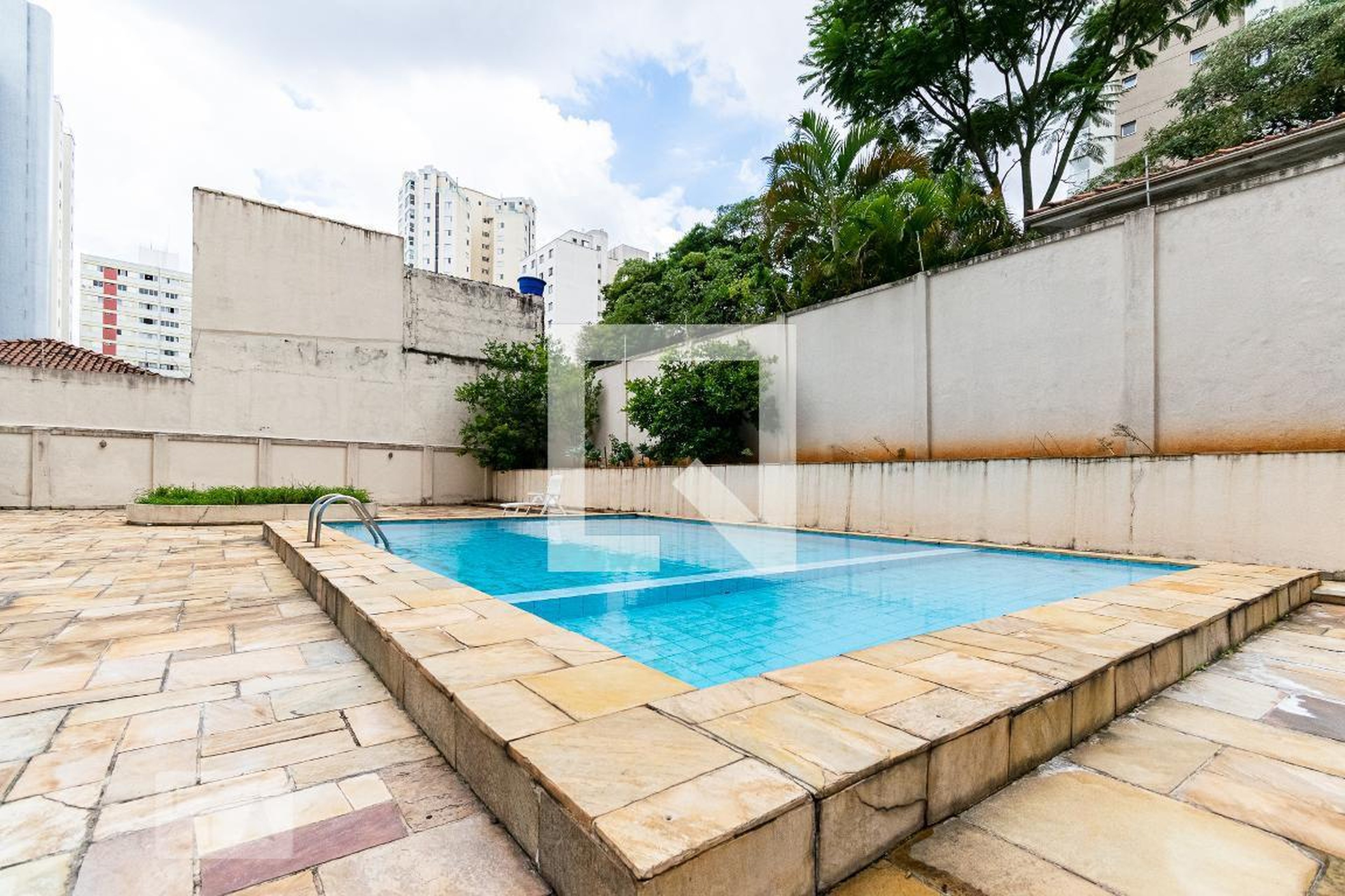 Piscina - Edifício Giovanna