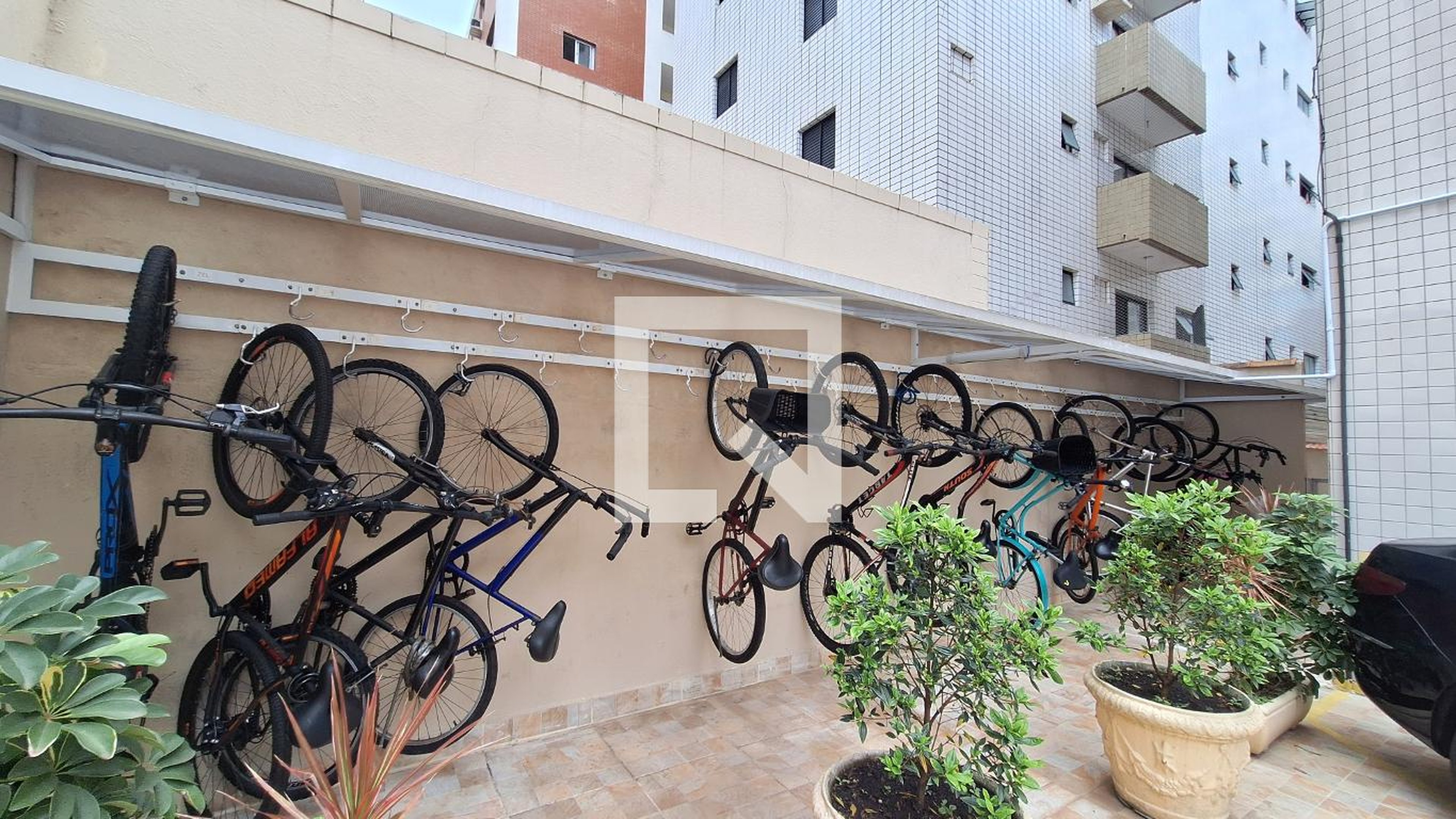 Bicicletario - Santa Barbara