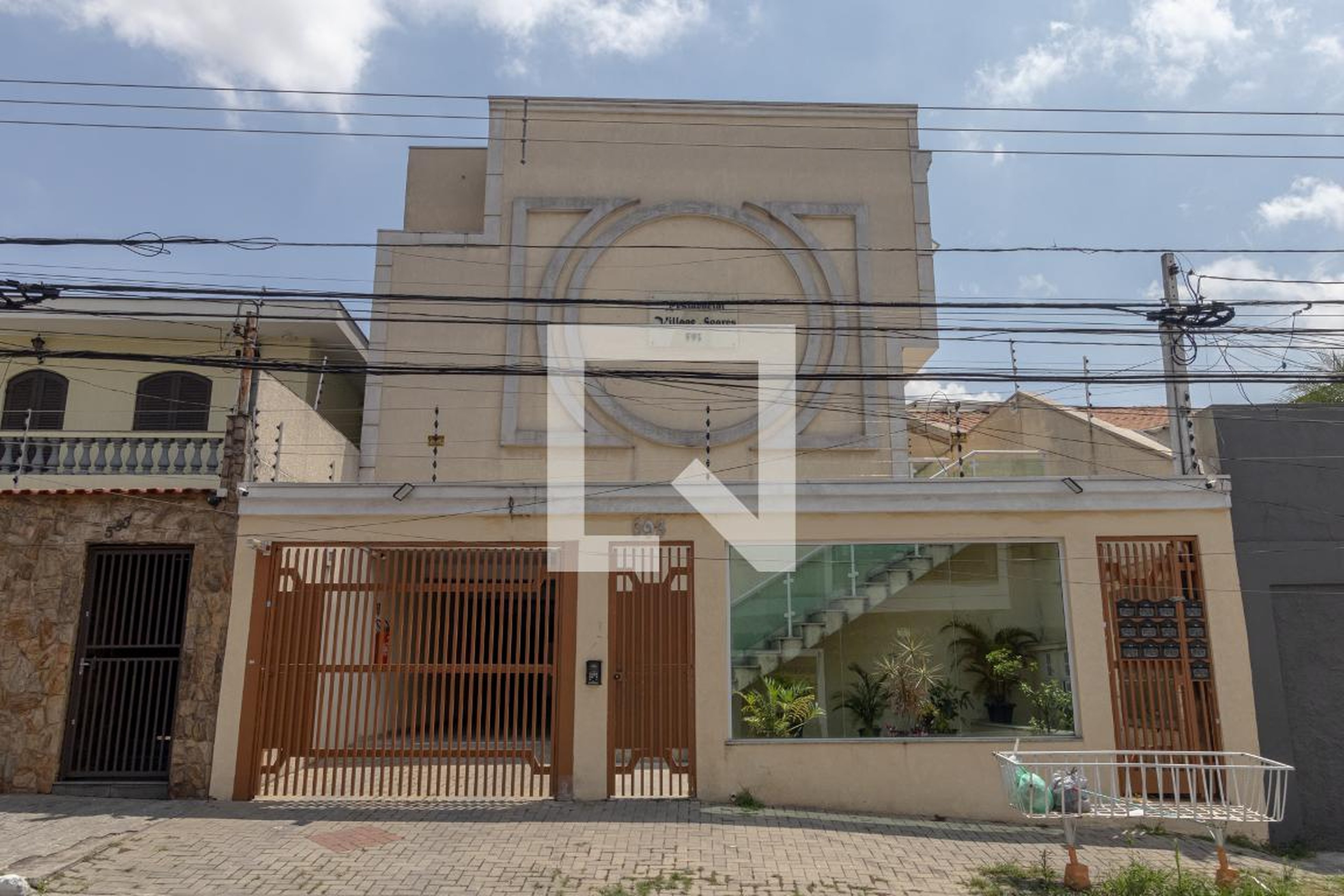 Fachada Residencial Mercedes Lopes