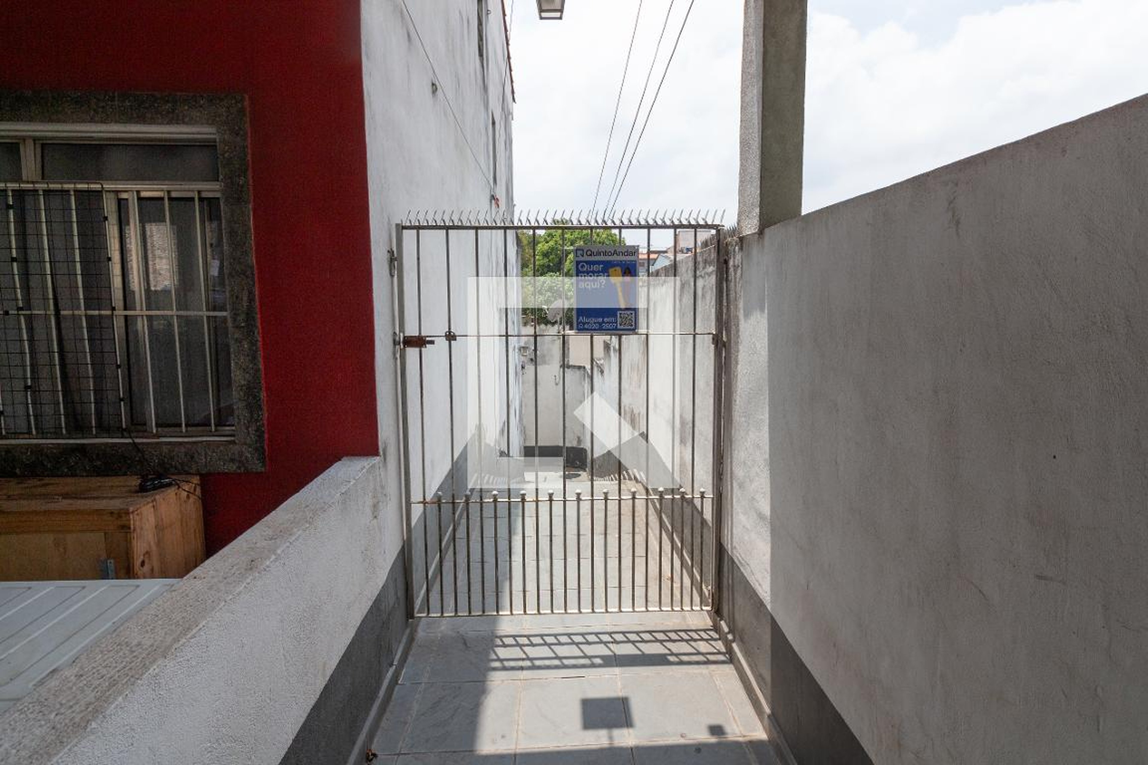 Fachada Condomínio em Rua Marco Giannini, 8