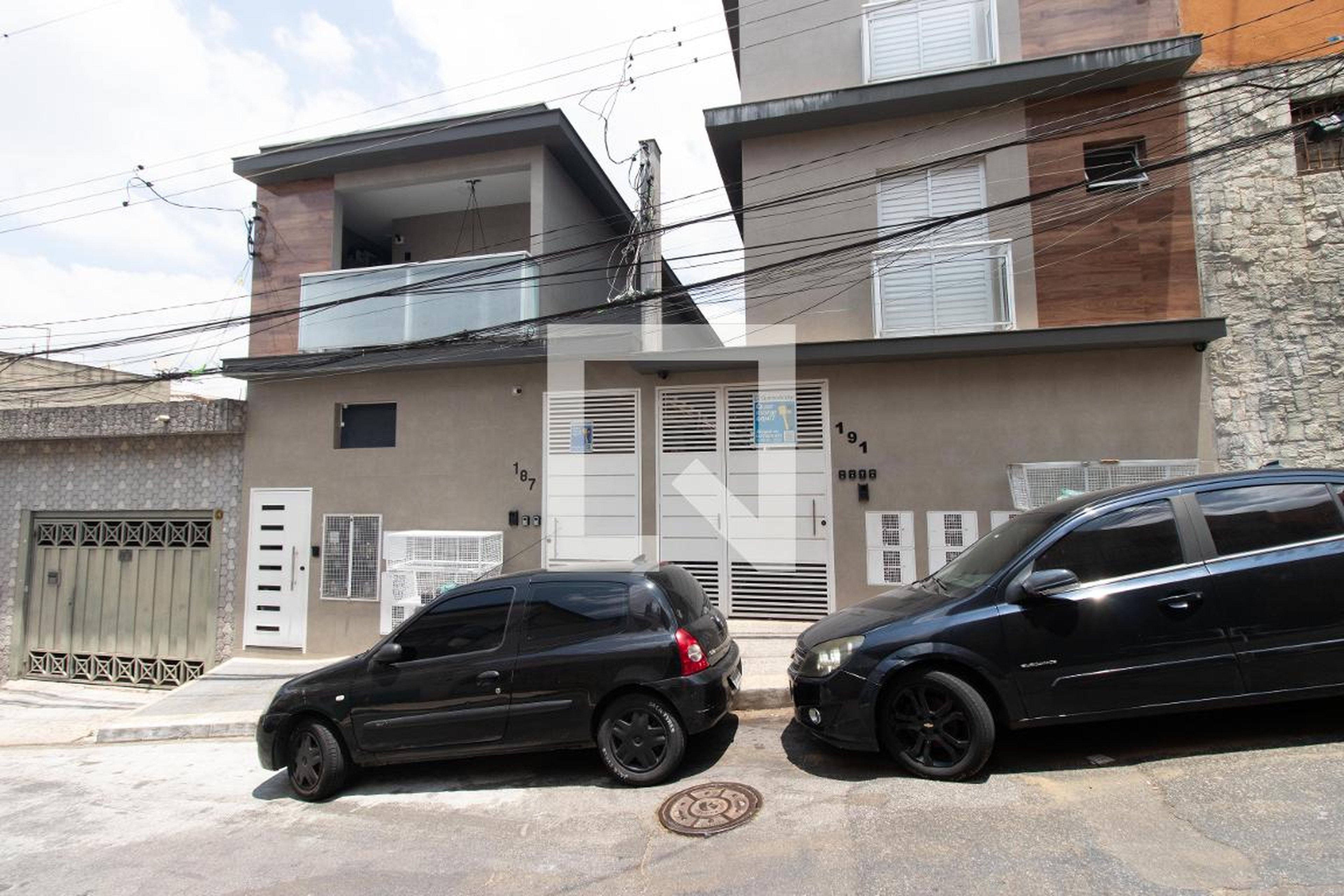 Fachada Condomínio em Rua Embaixador Nabuco de Gouveia, 187