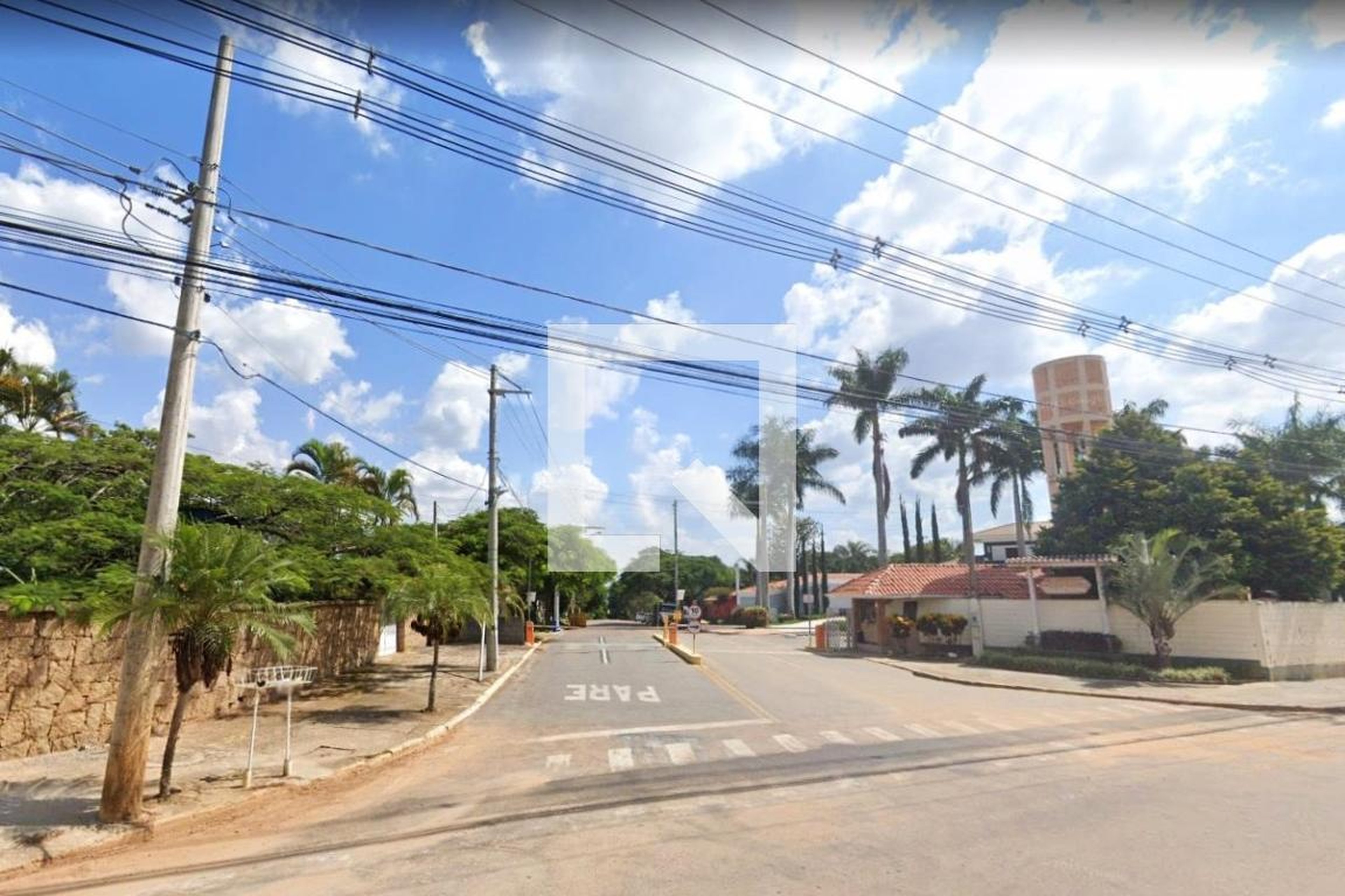 Fachada do Condomínio Condomínio em Avenida Doutor Juscelino Kubitscheck de Oliveira, 401