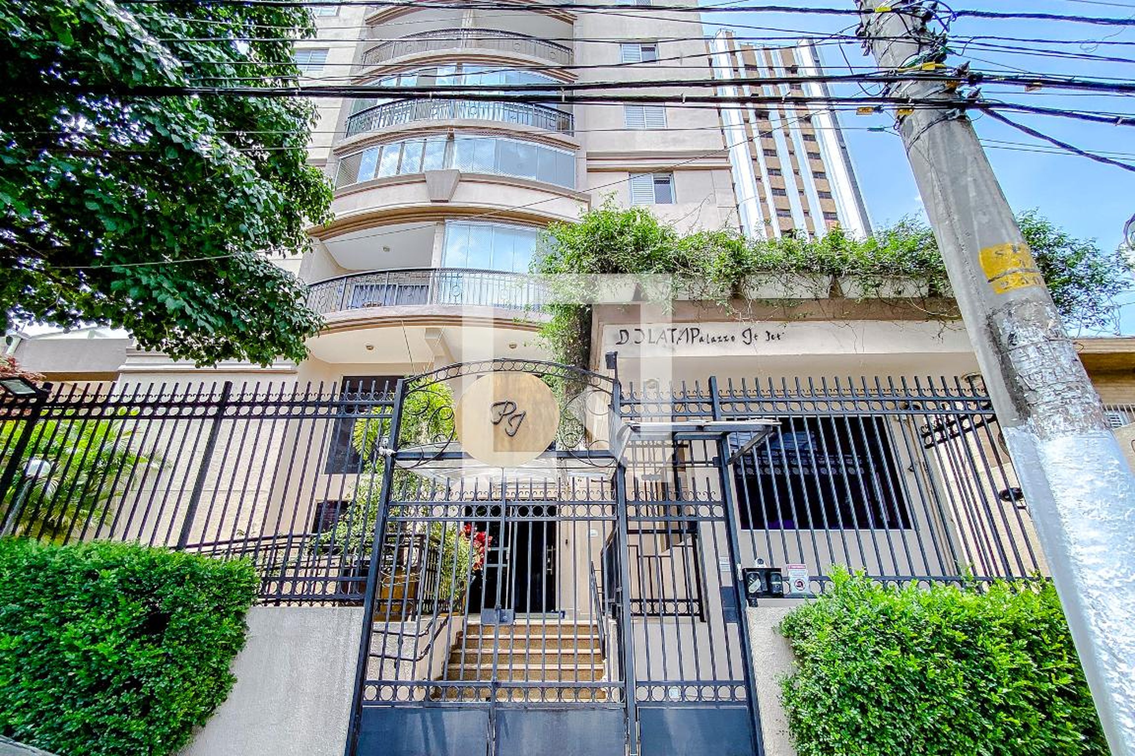 Fachada Condomínio Palazzo Itapeti