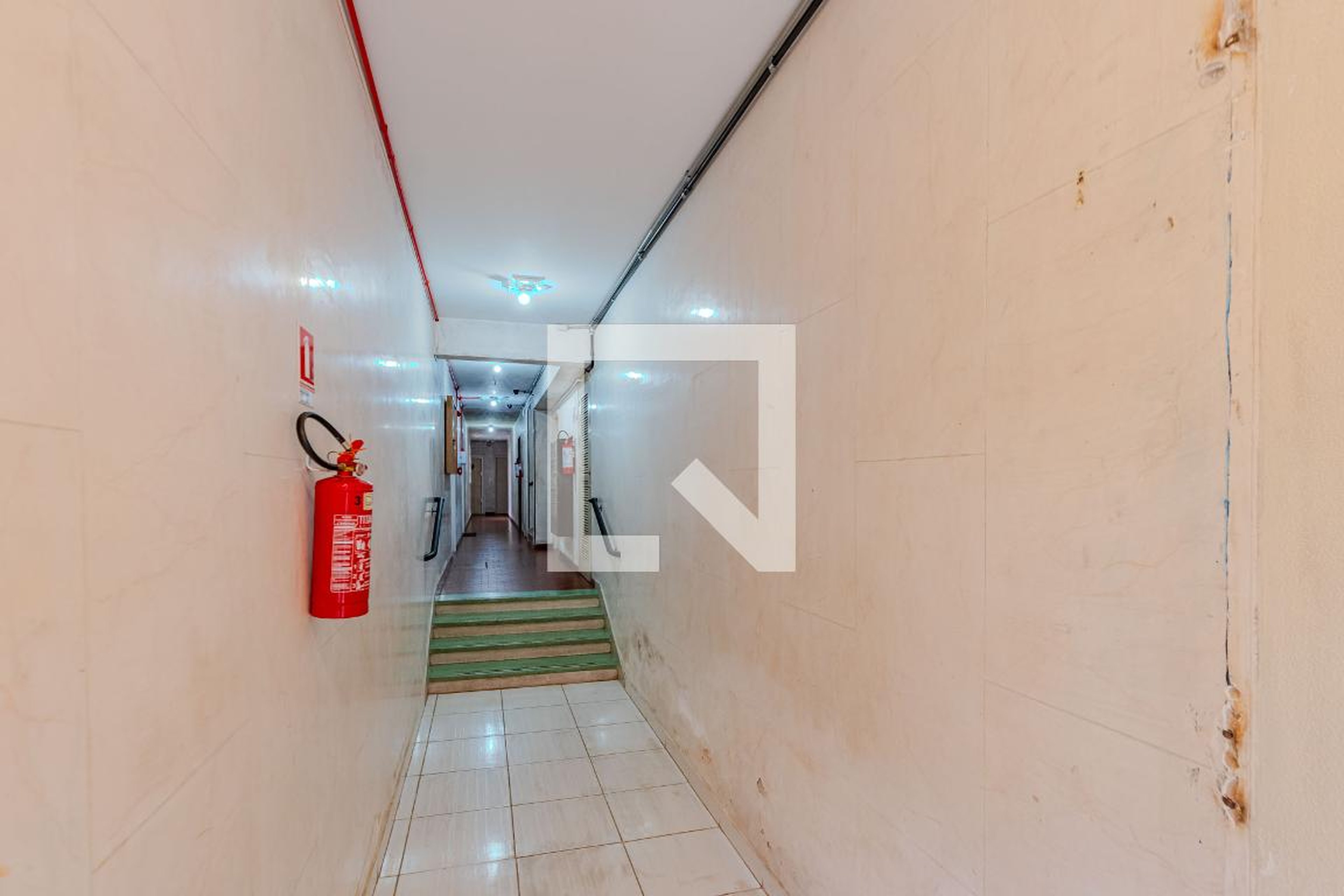 Condomínio - Edifício Jandaiá