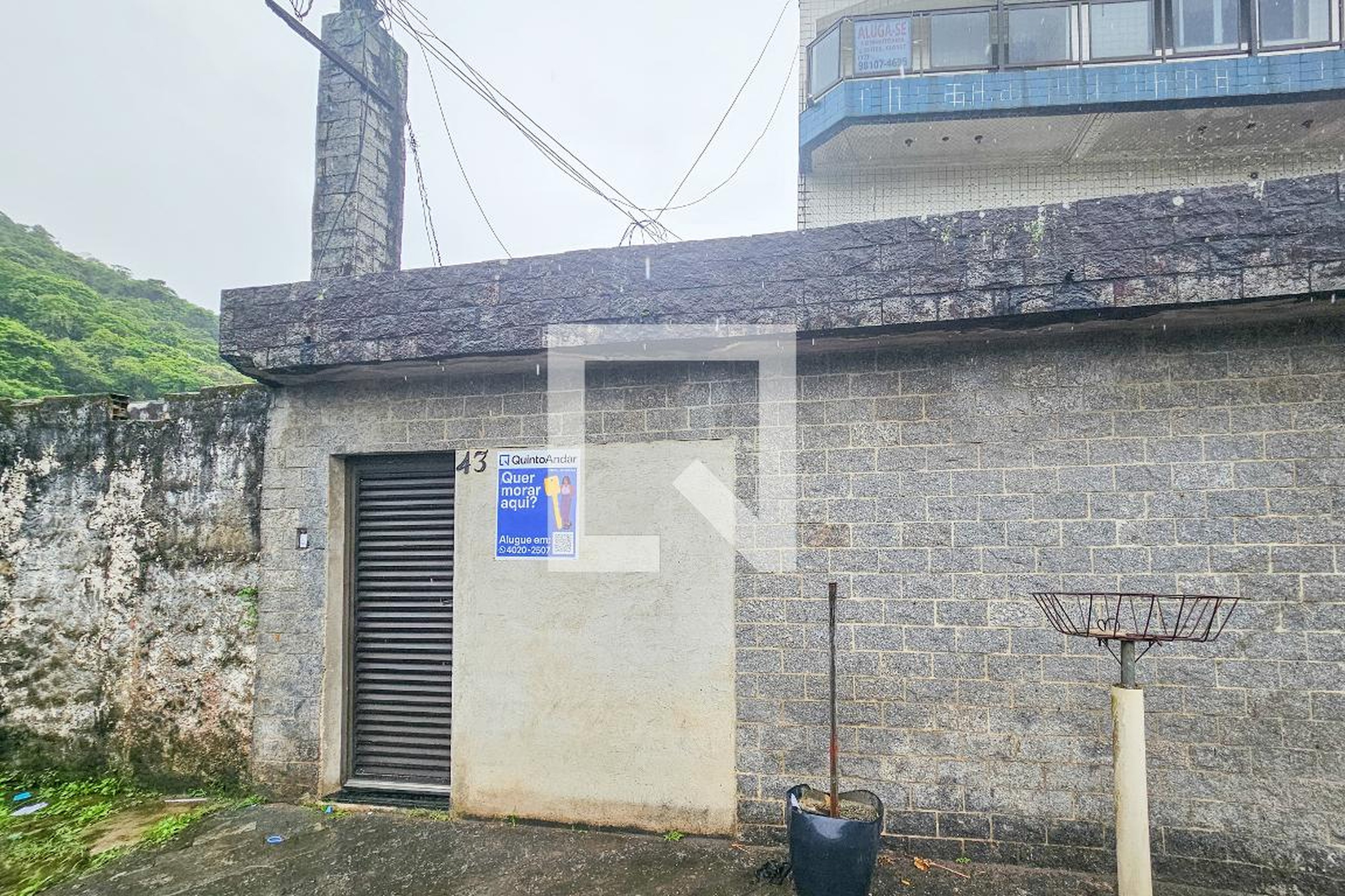 fachada Condomínio em Rua Manoel Cabral, 45