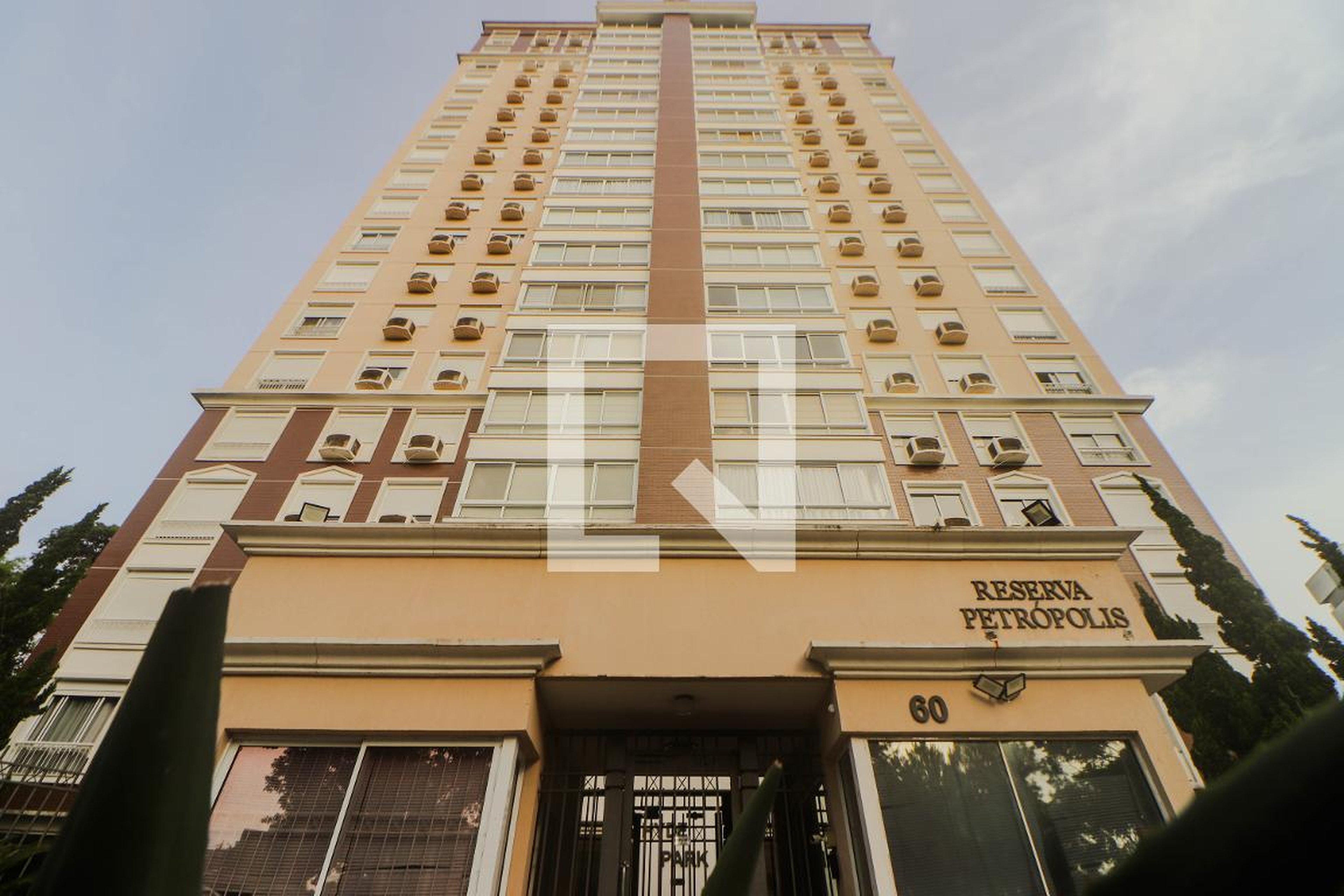 Fachada Condomínio Reserva Petrópolis