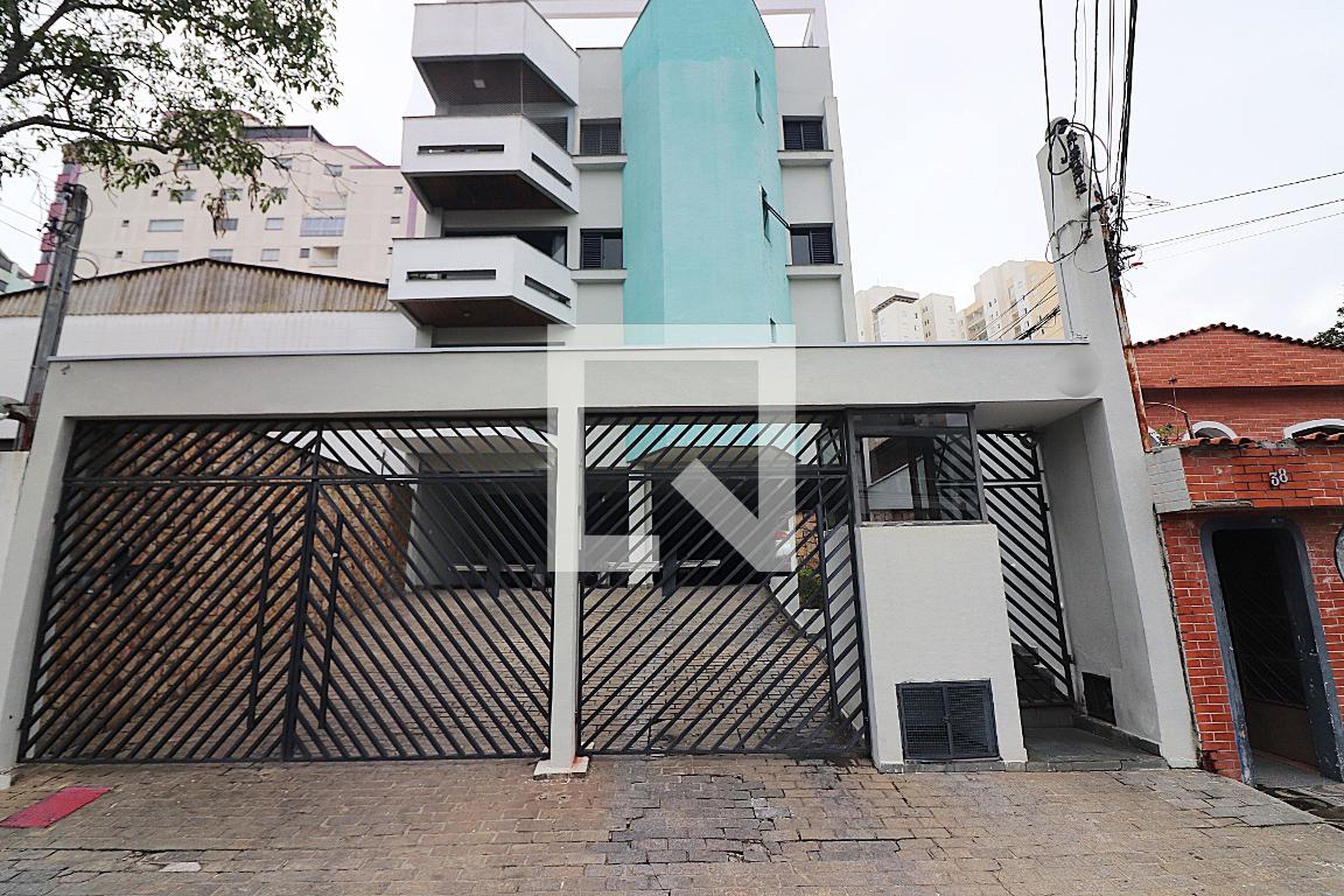 Fachada Condomínio em Rua Lídia, 42