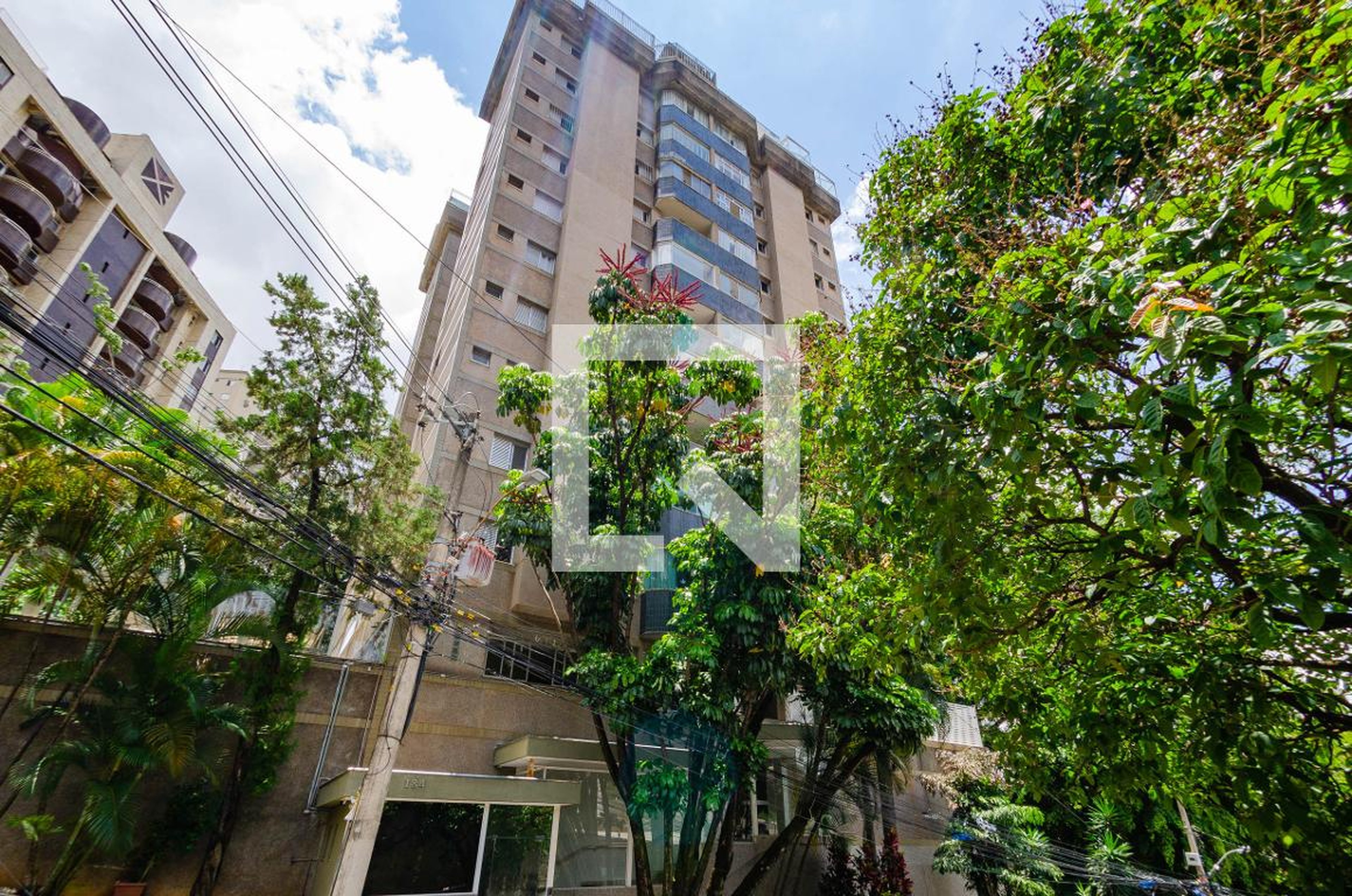 Fachada Edifício Luxemburgo