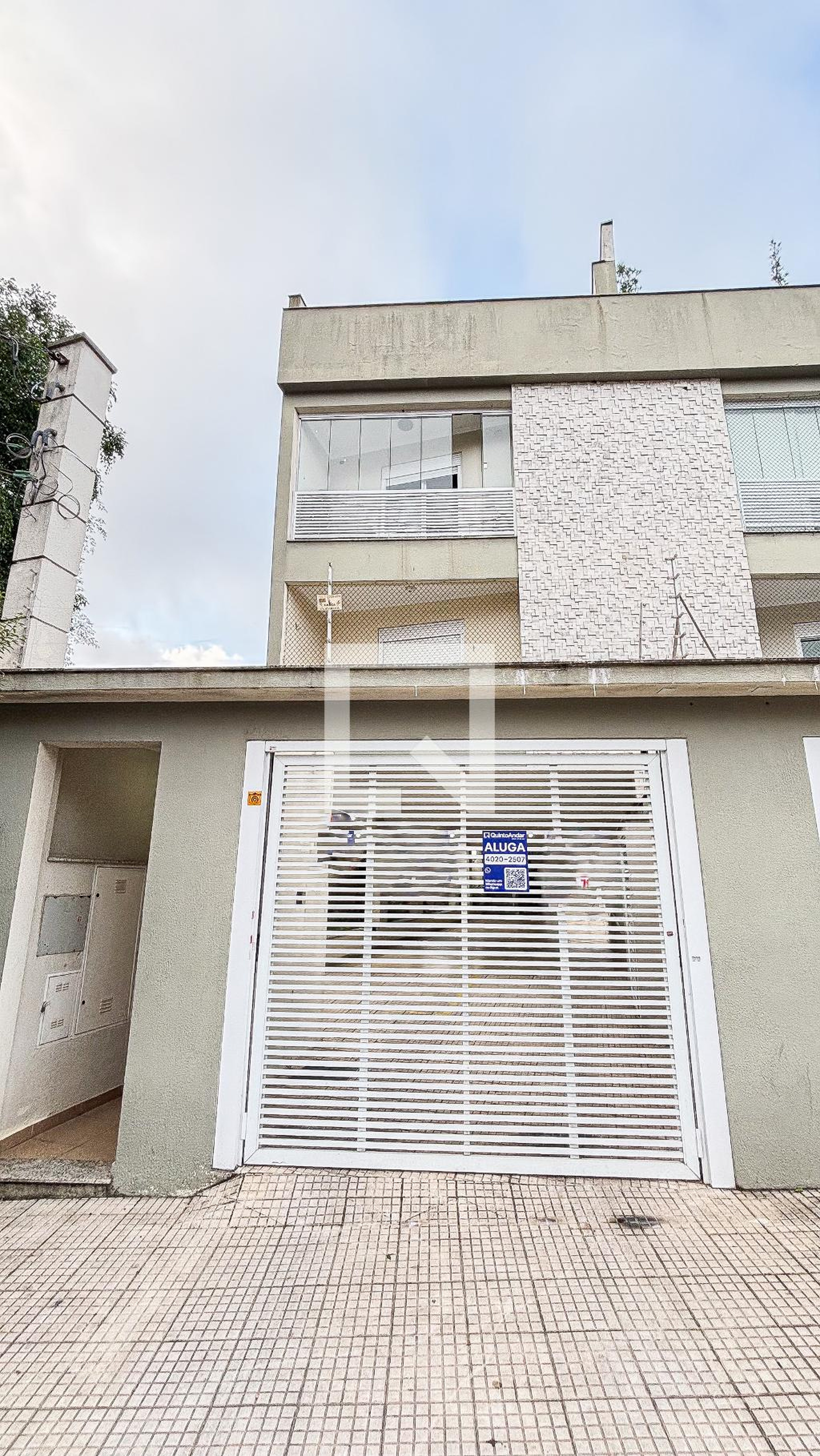 Fachada Condomínio em Rua Aracajú, 17