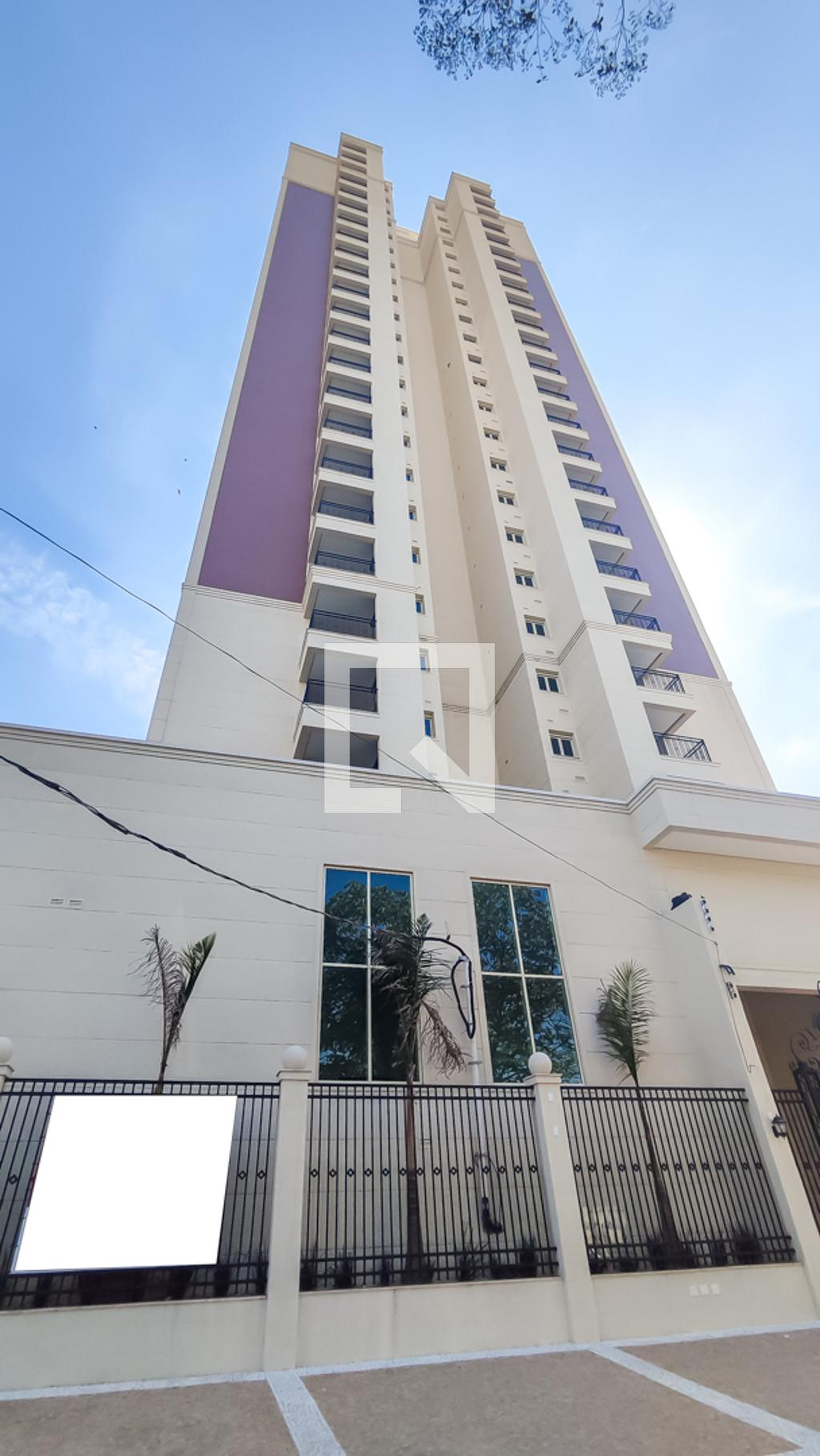 Fachada do Prédio Condomínio em Parque Domingos Luís, 353