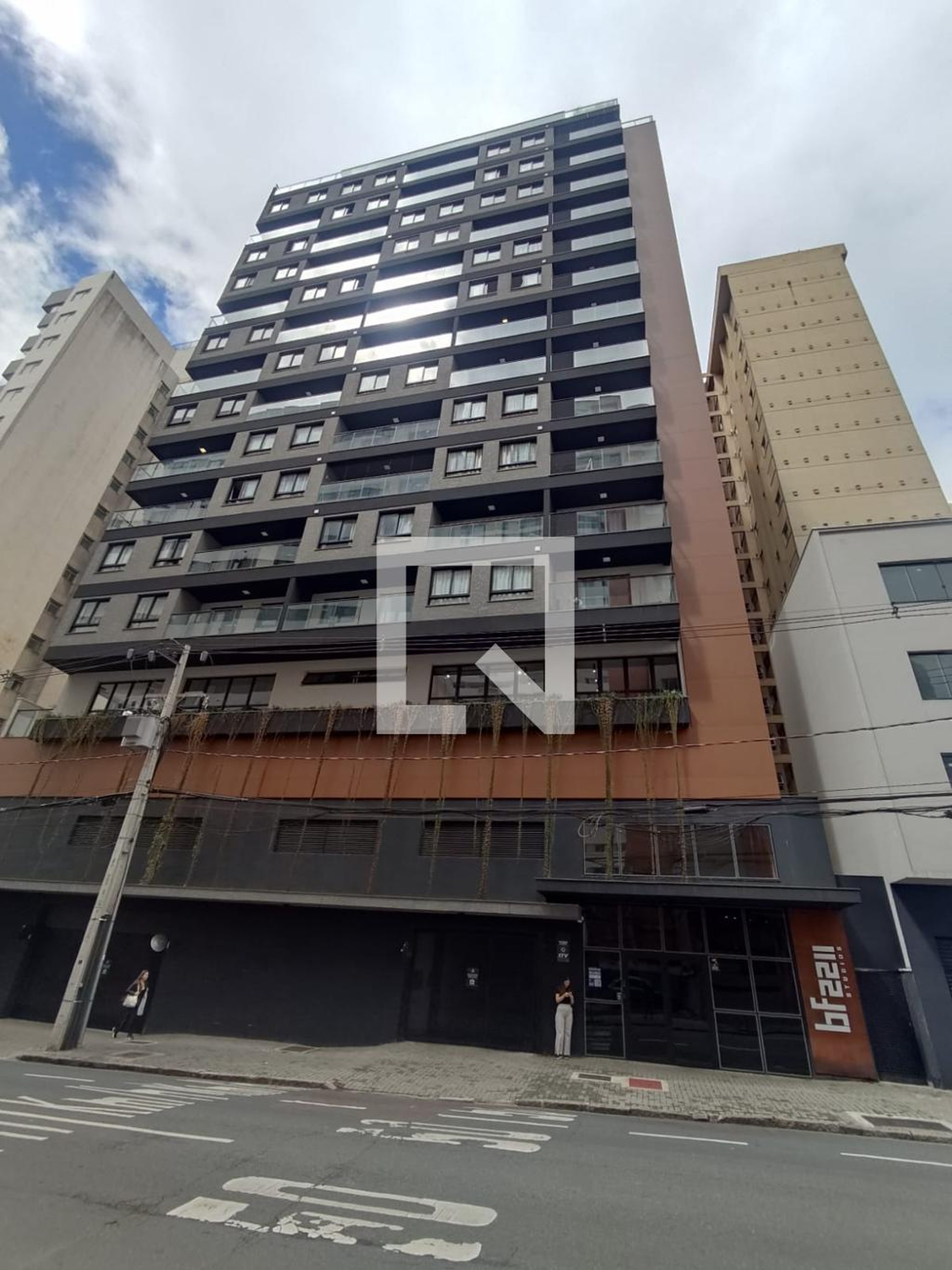 Fachada do condomínio Residencial BF2211