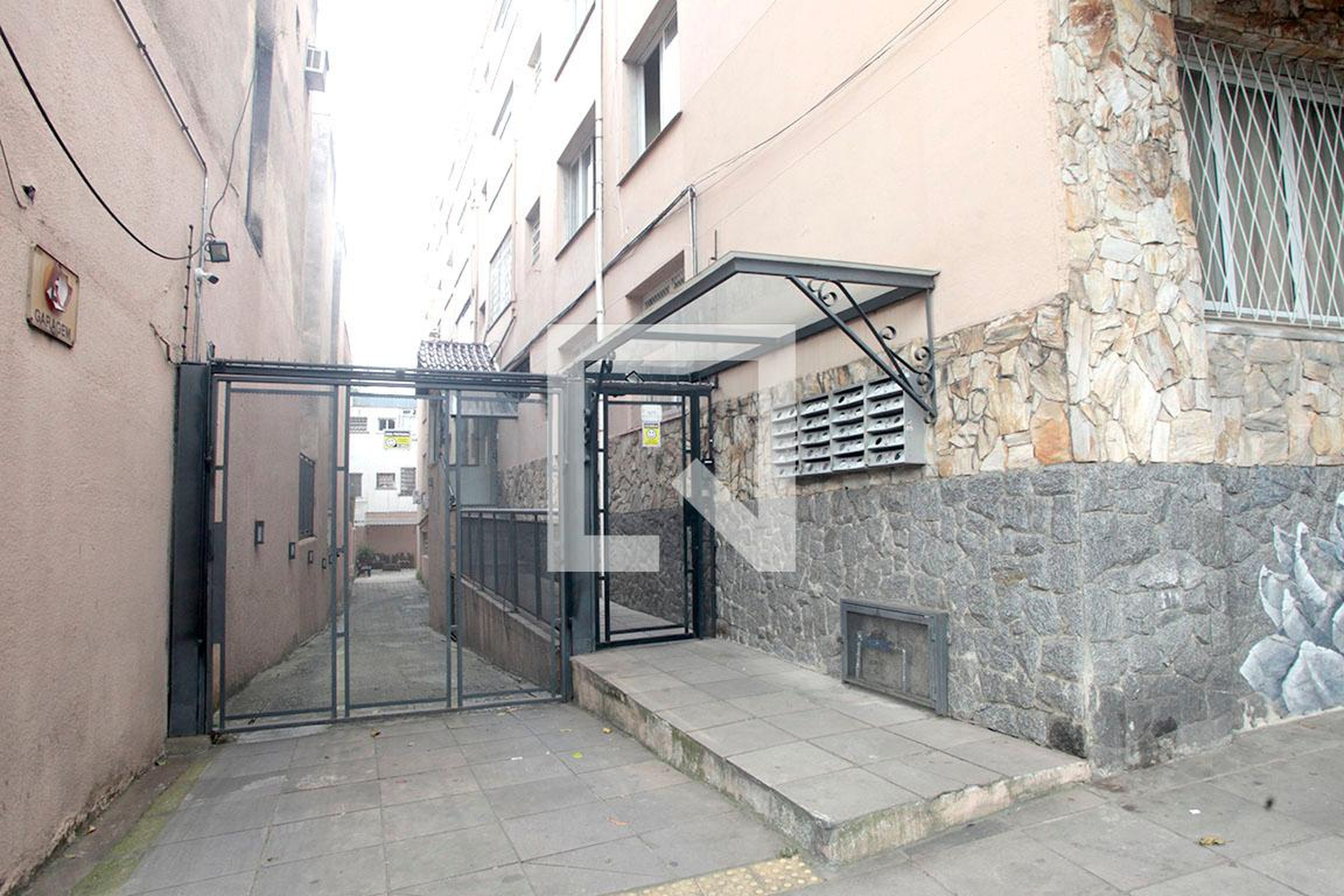 Fachada Condomínio em Avenida Protásio Alves, 1272