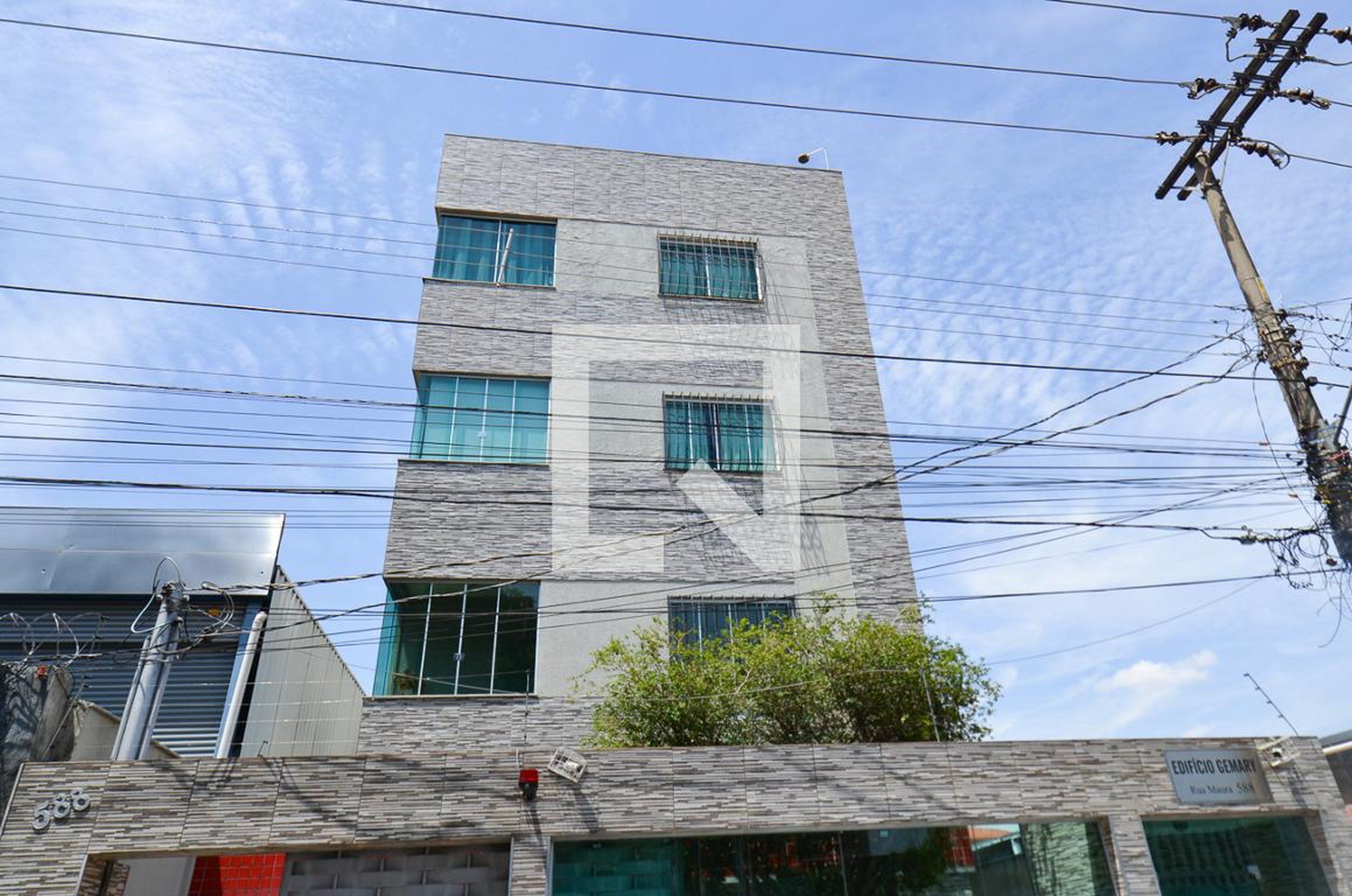 Fachada Condomínio em Rua Maura, 588