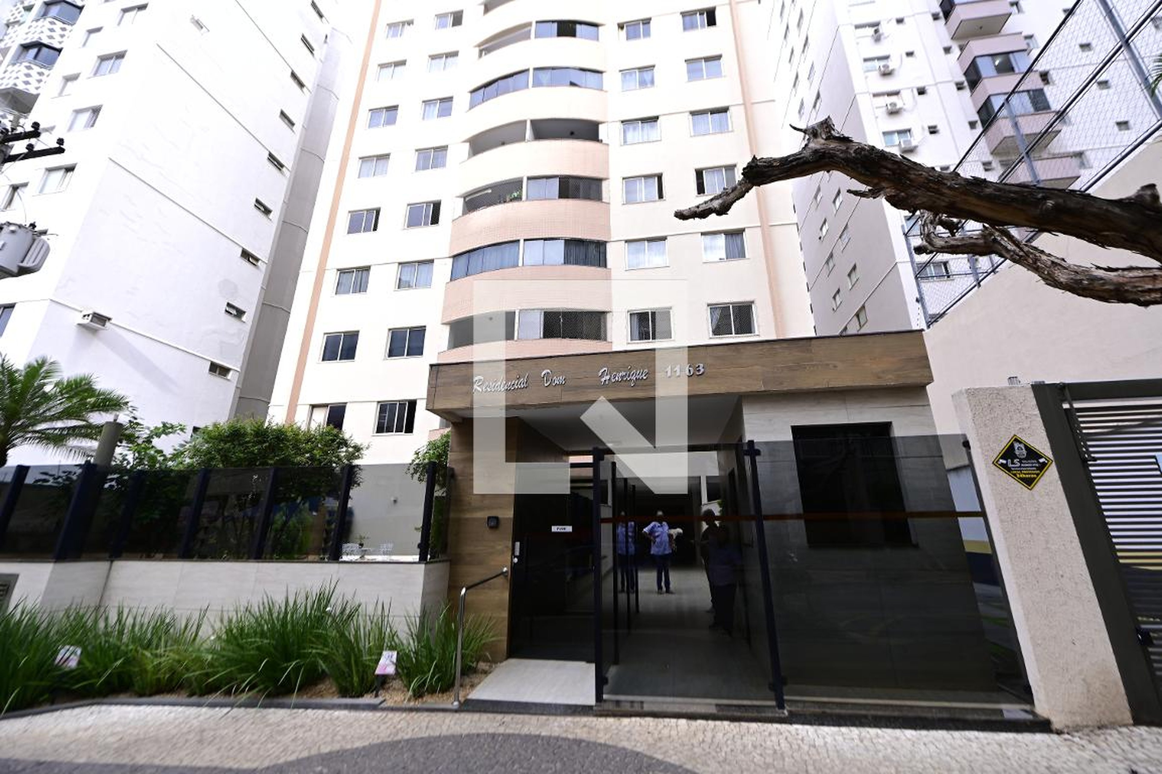 Fachada Condomínio em Rua T-38, 1158