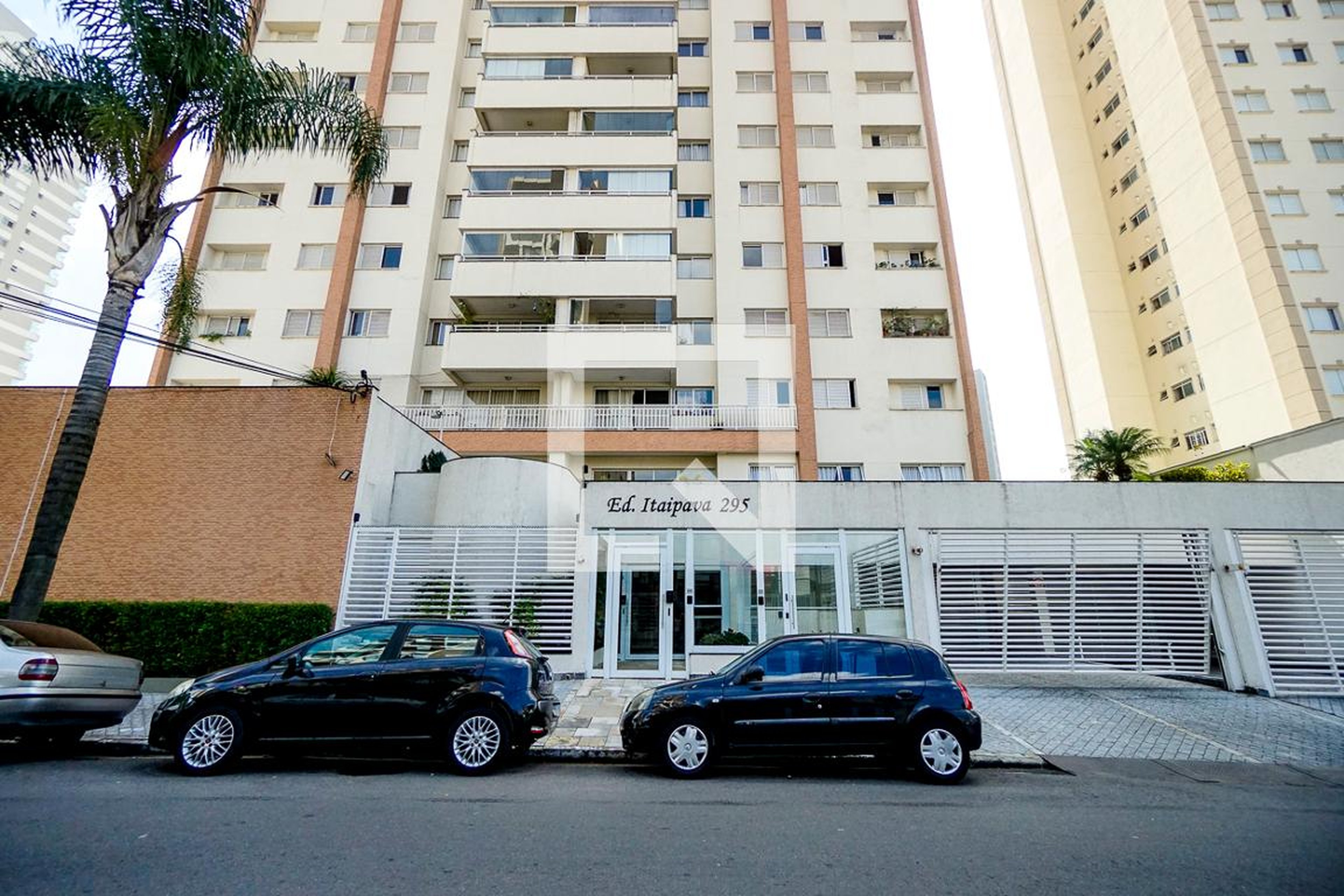 Fachada Edifício Itaipava