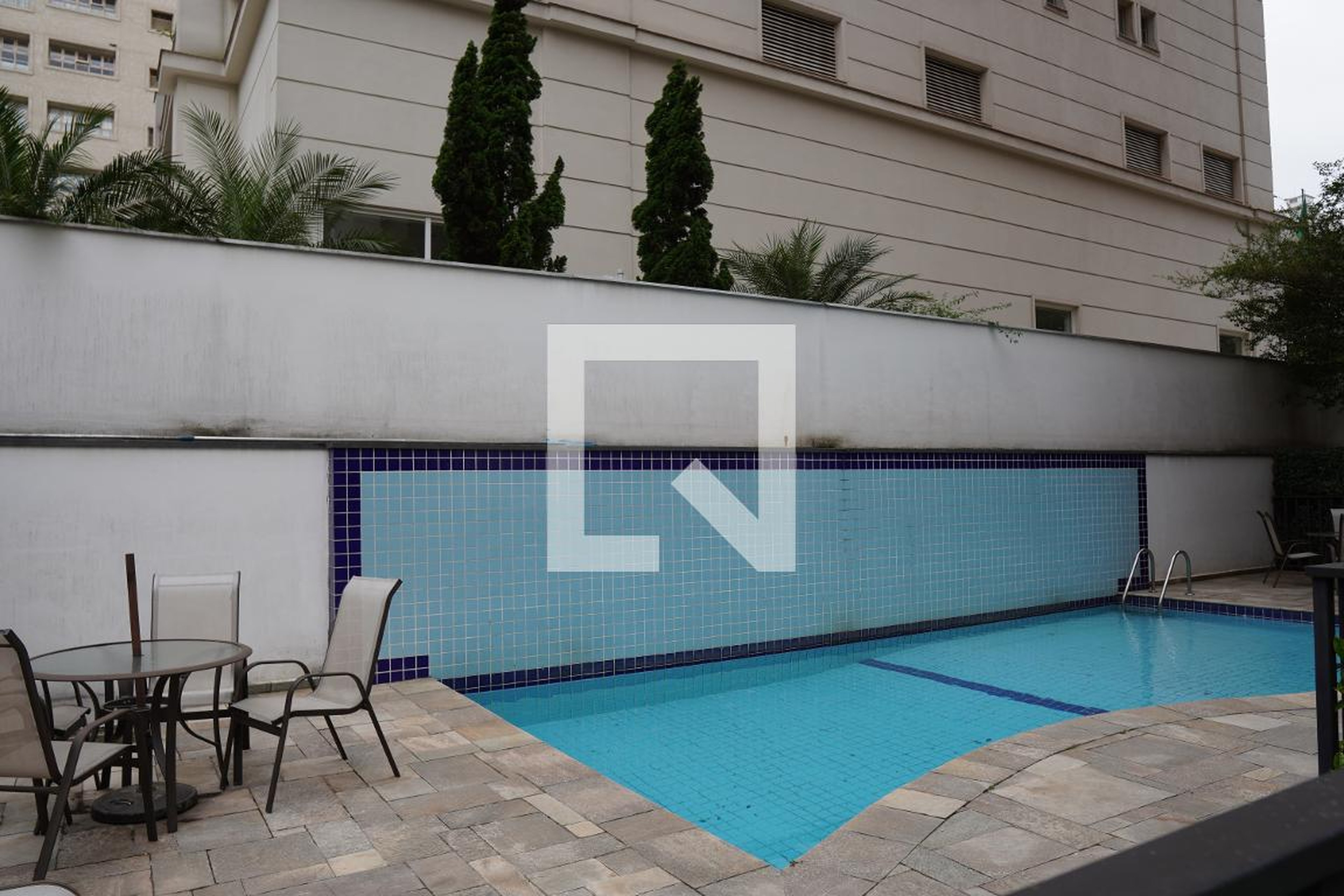 Piscina - Garden Tower