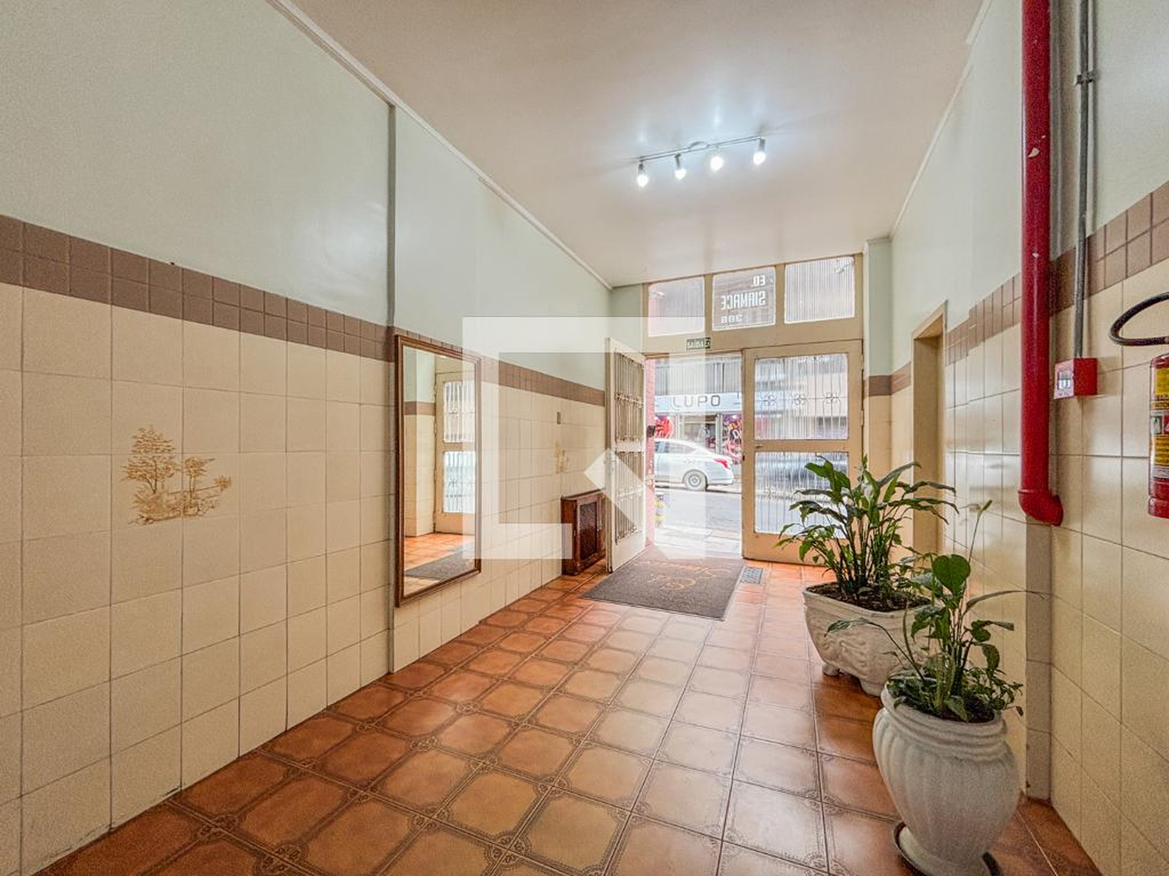 Entrada - Edifício Sirmace