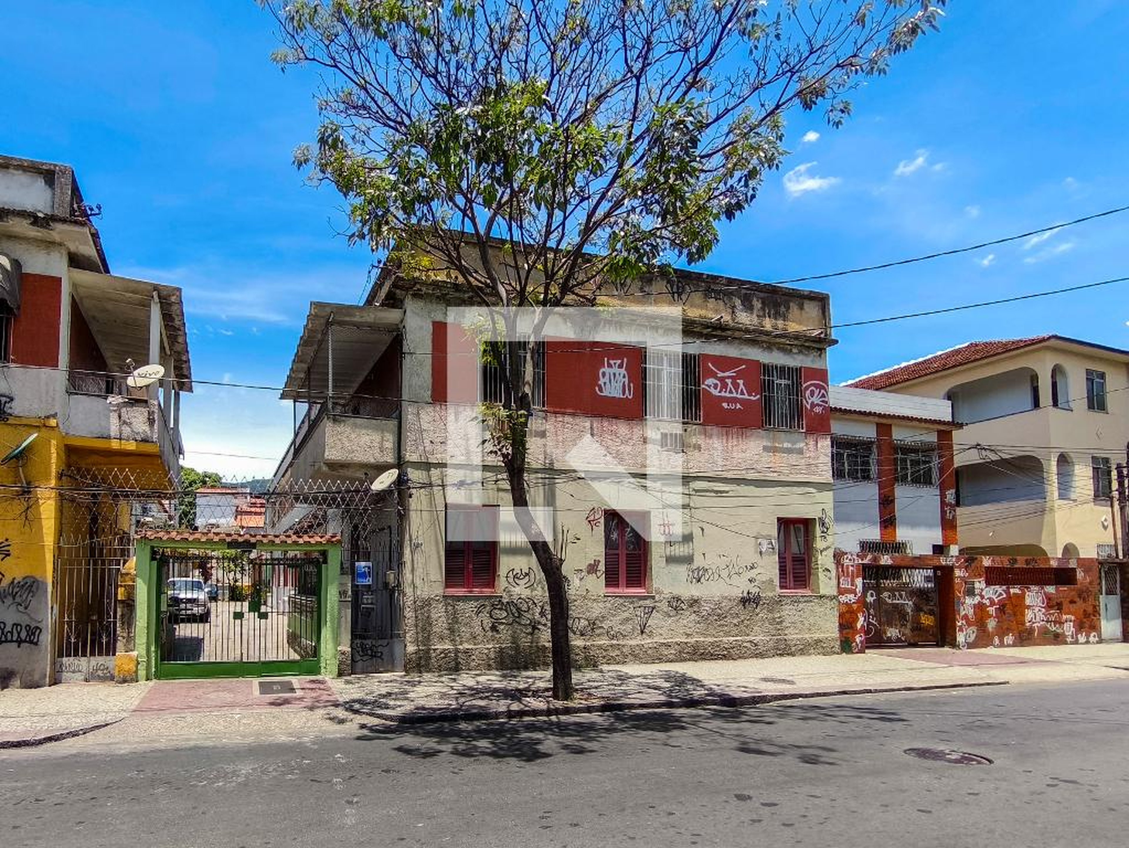 Fachada do Prédio Condomínio em Rua Paula Brito, 163