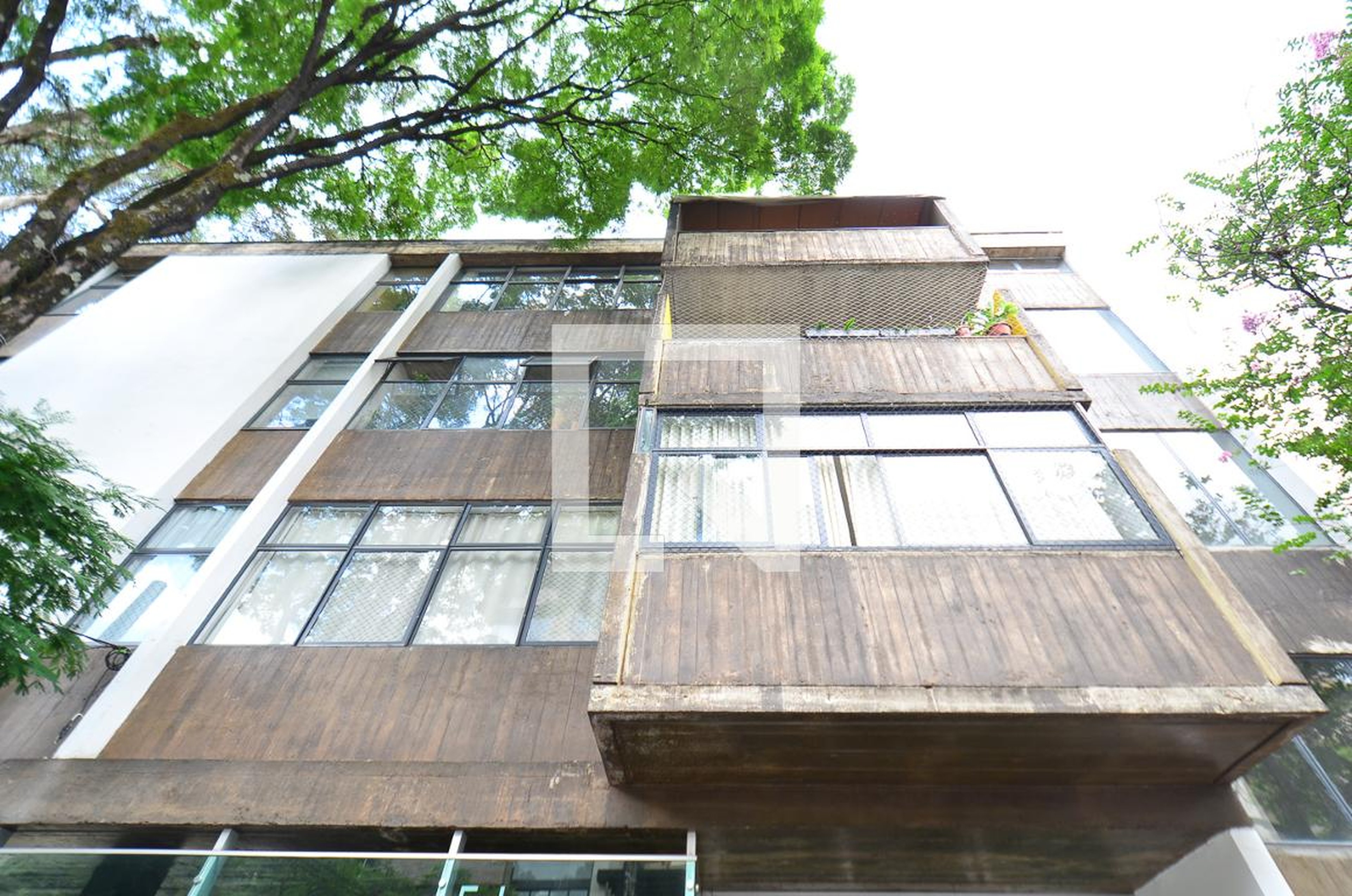 Fachada Edifício Ouro Preto