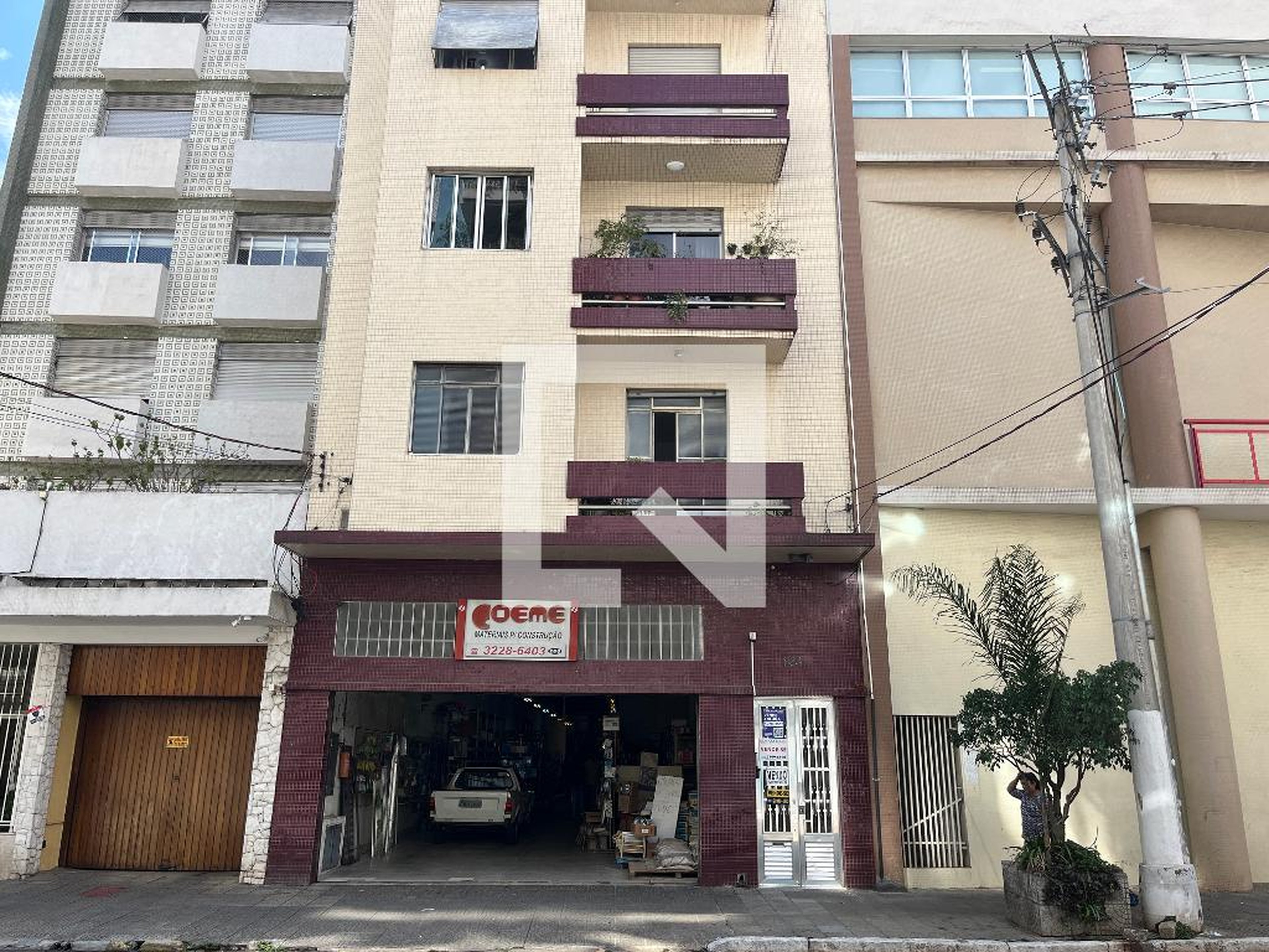 Fachada Condomínio em Rua Afonso Pena, 284