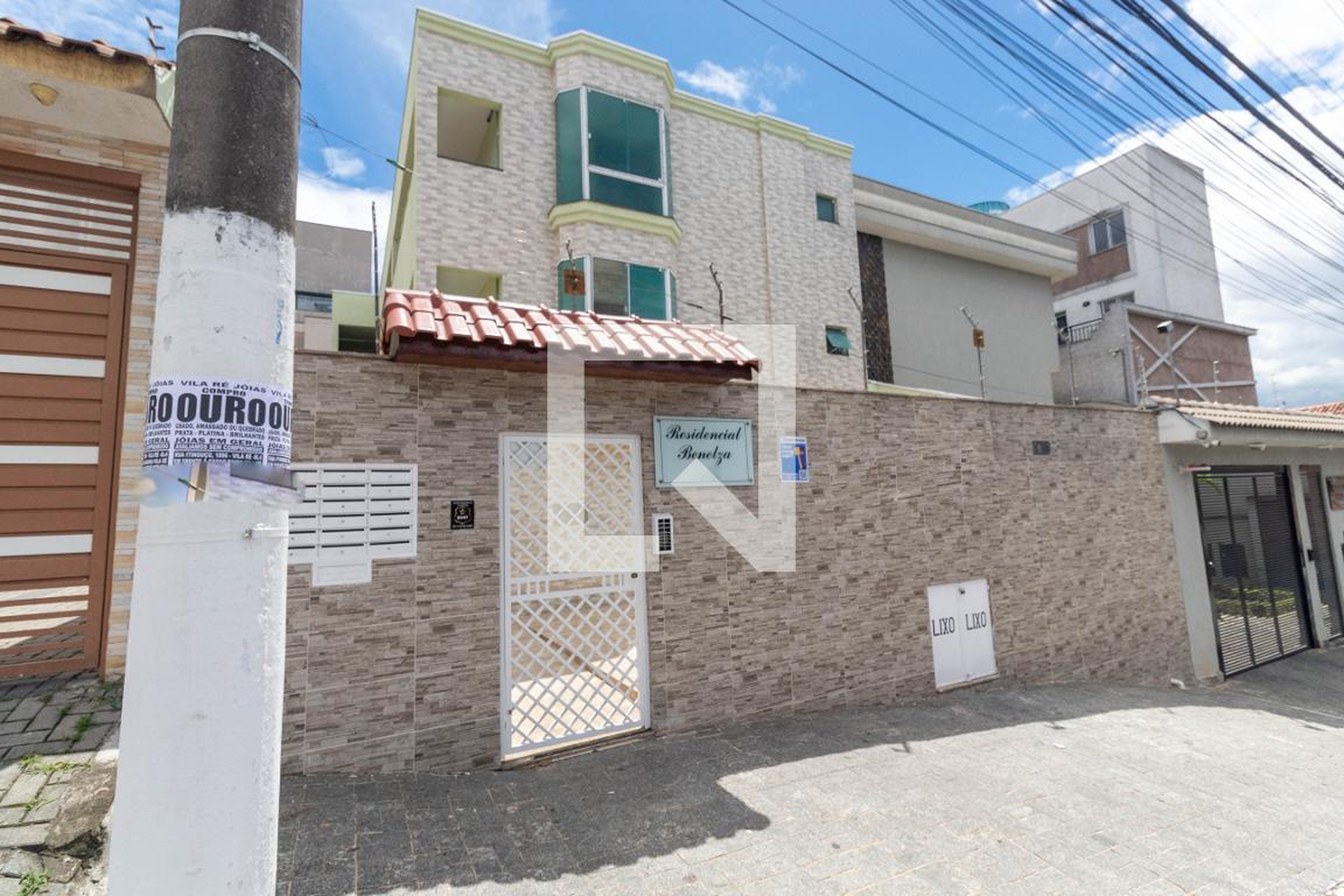 Fachada do Prédio Condomínio Bemeuza