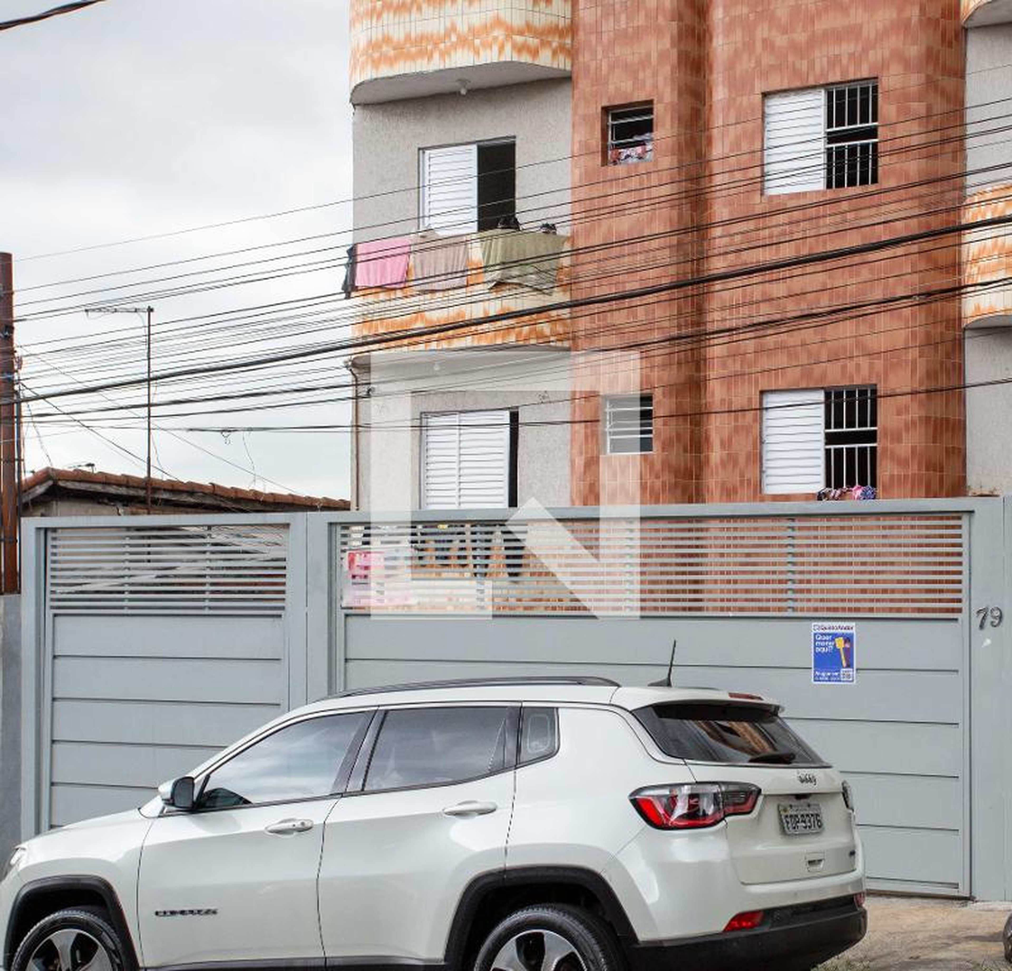 Fachada Condomínio em Rua Almeida Júnior, 79