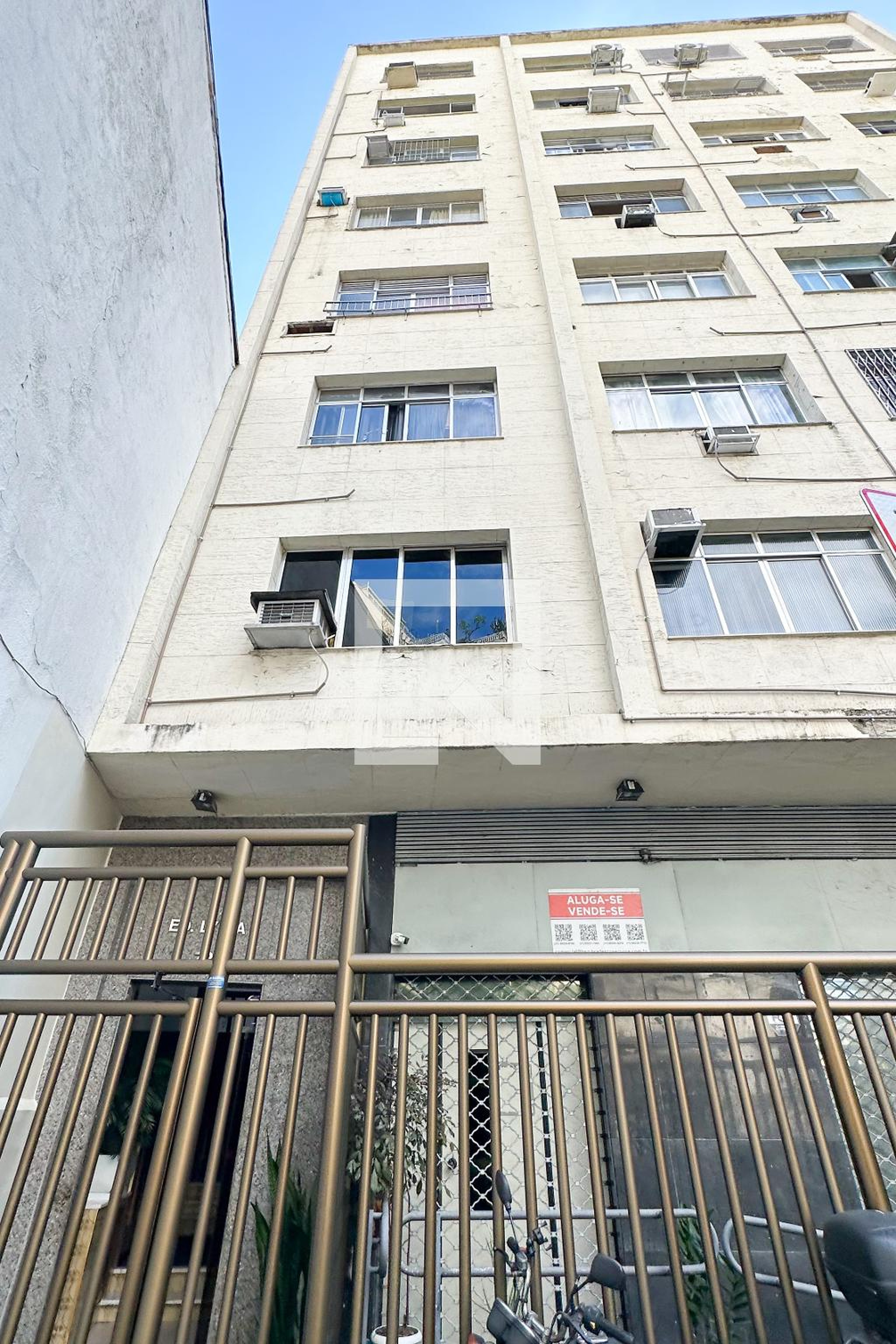 Fachada Condomínio em Rua da Passagem, 102