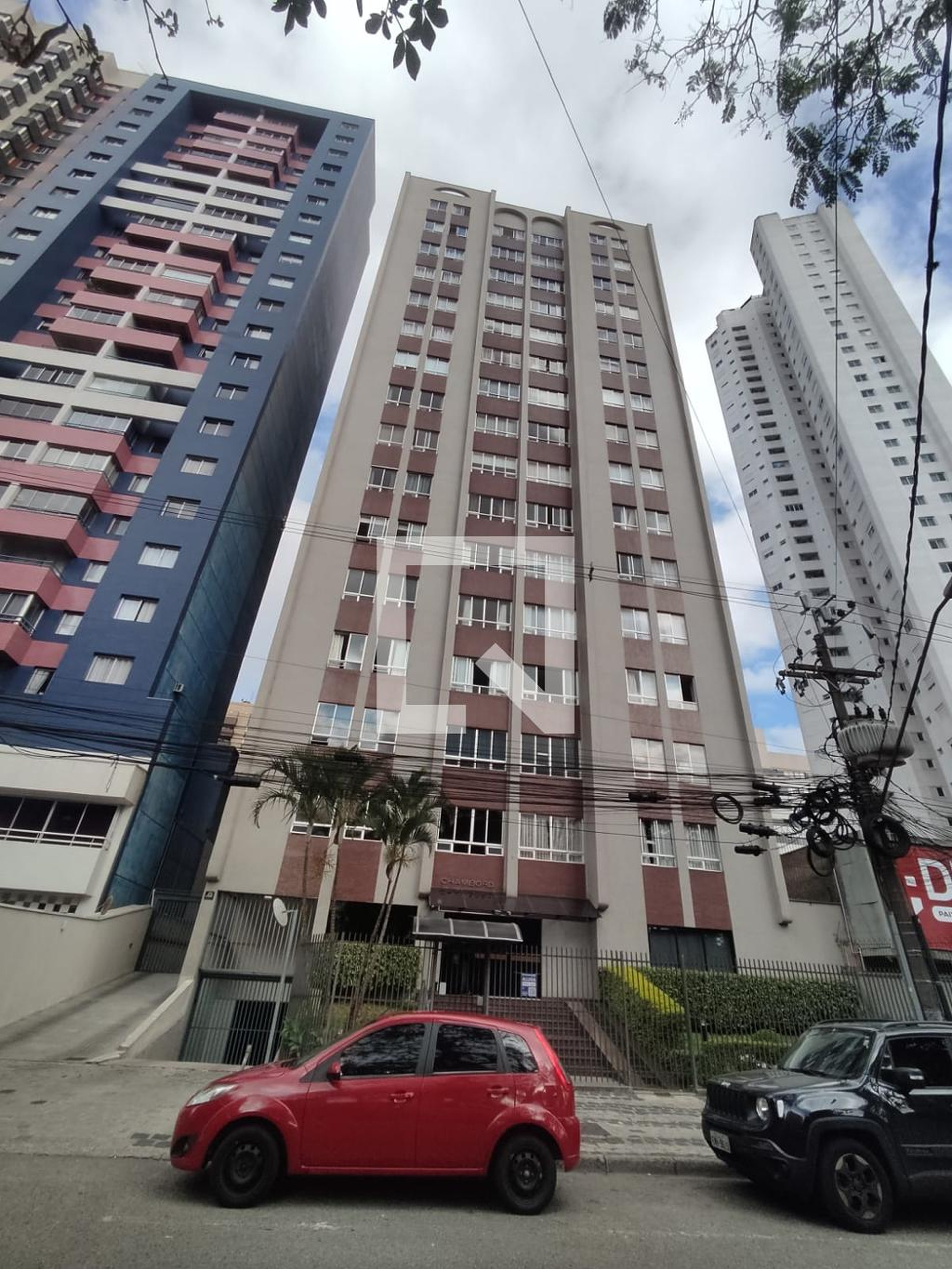 Fachada do condomínio Edifício Chambord