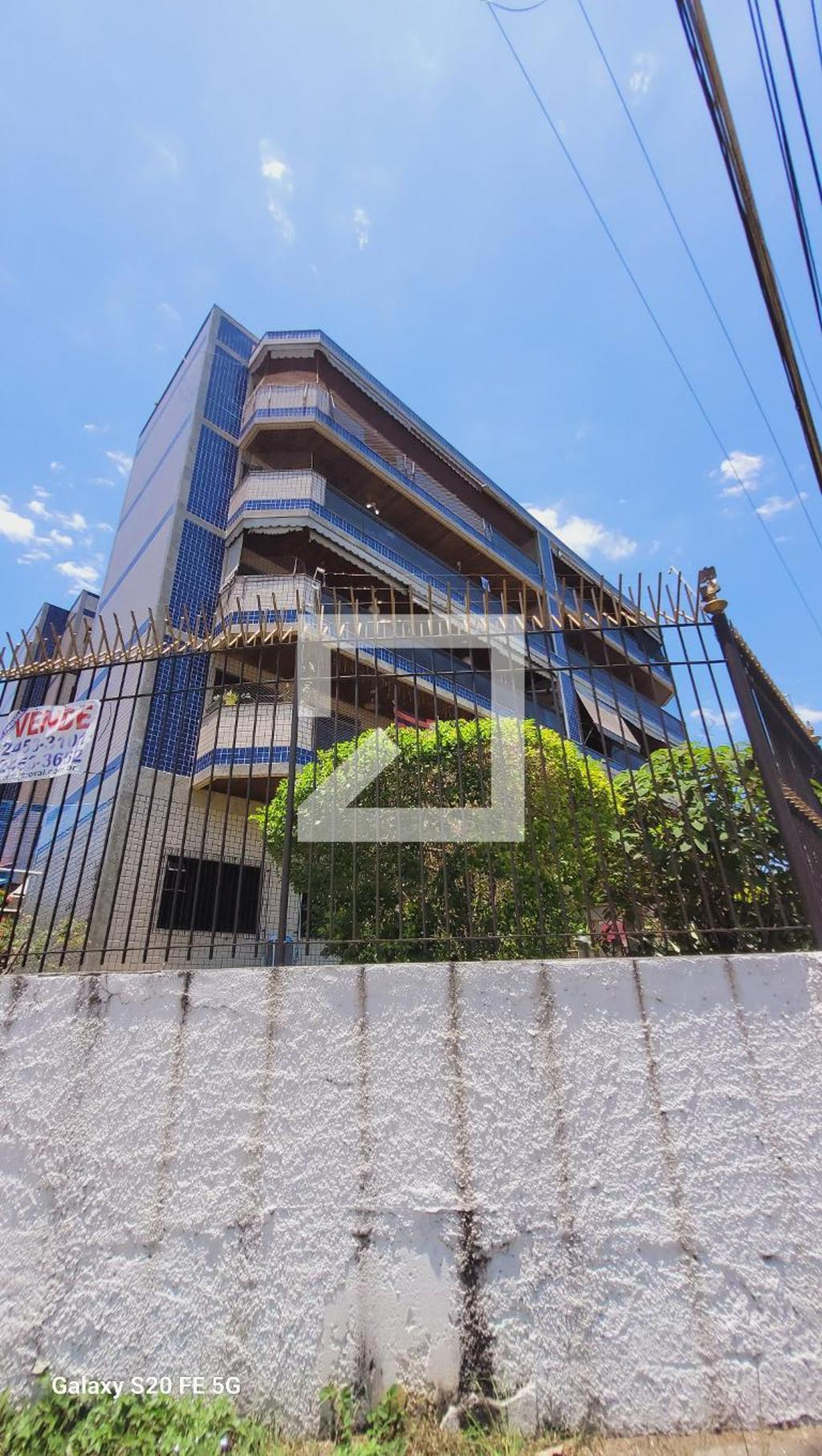 Fachada do Prédio Condomínio em Estrada Japoré, 469