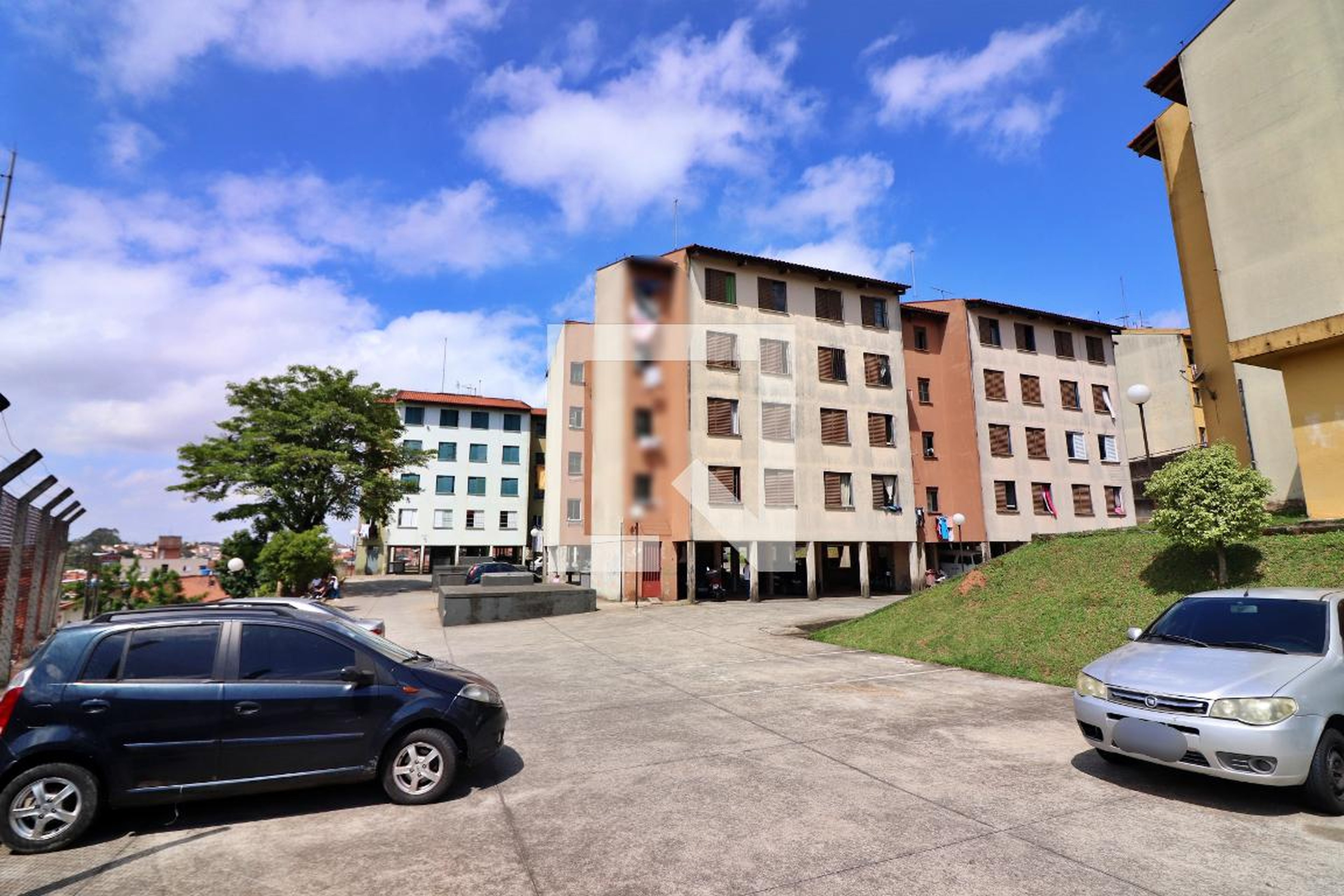 Fachada Condomínio em Rua João Batista Capitânio, 92