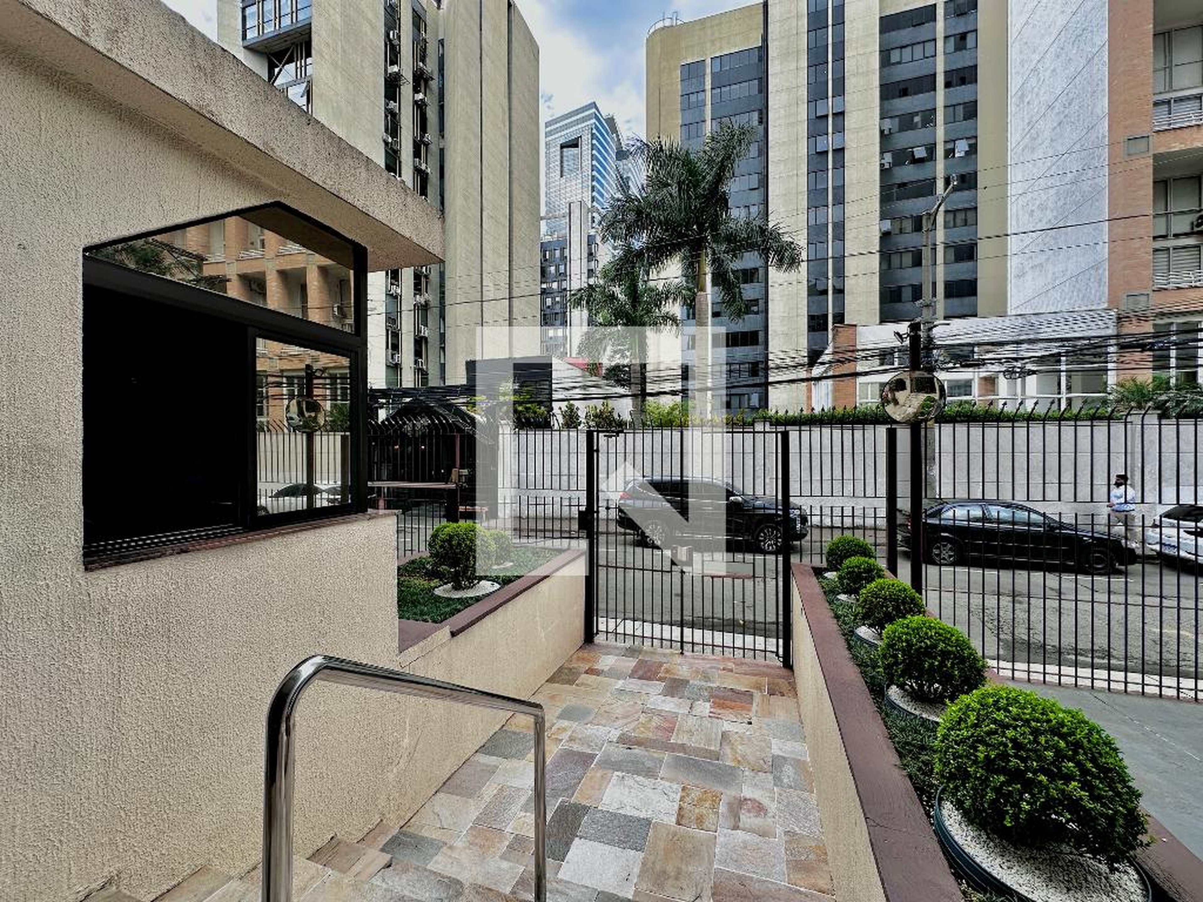 Entrada - Edifício Bristol