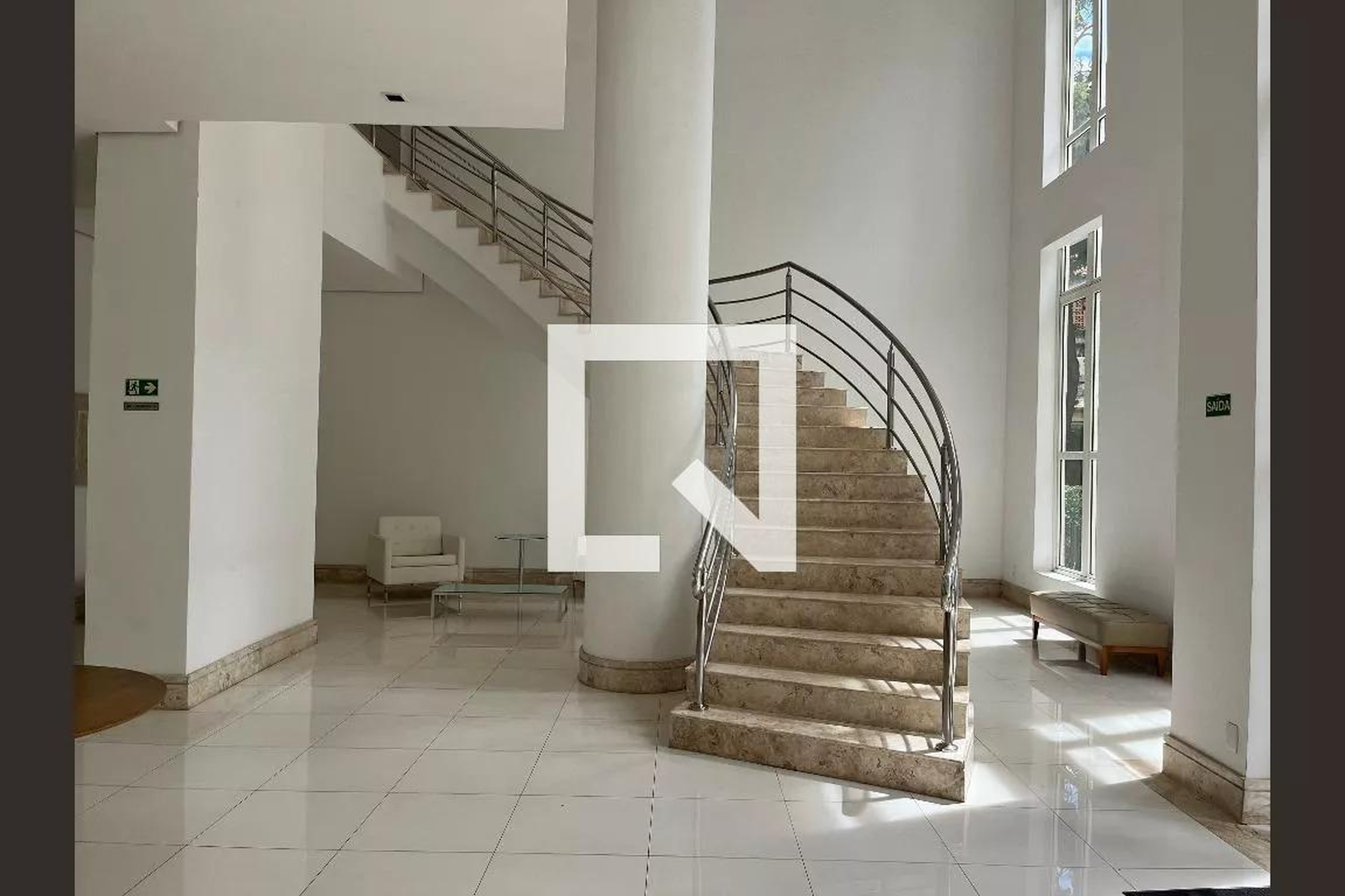 Hall de Entrada - Well