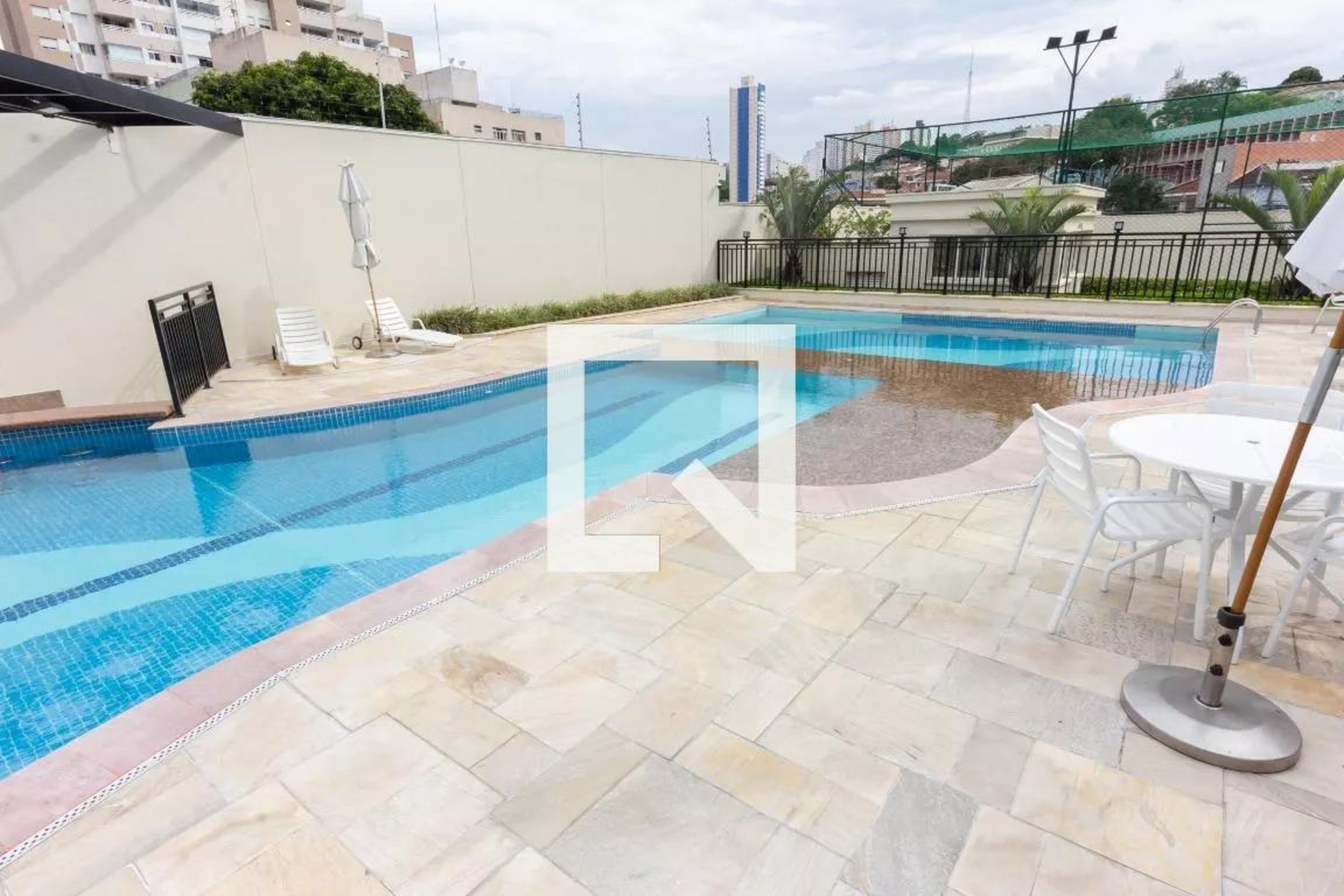 Piscina - Edifício Well