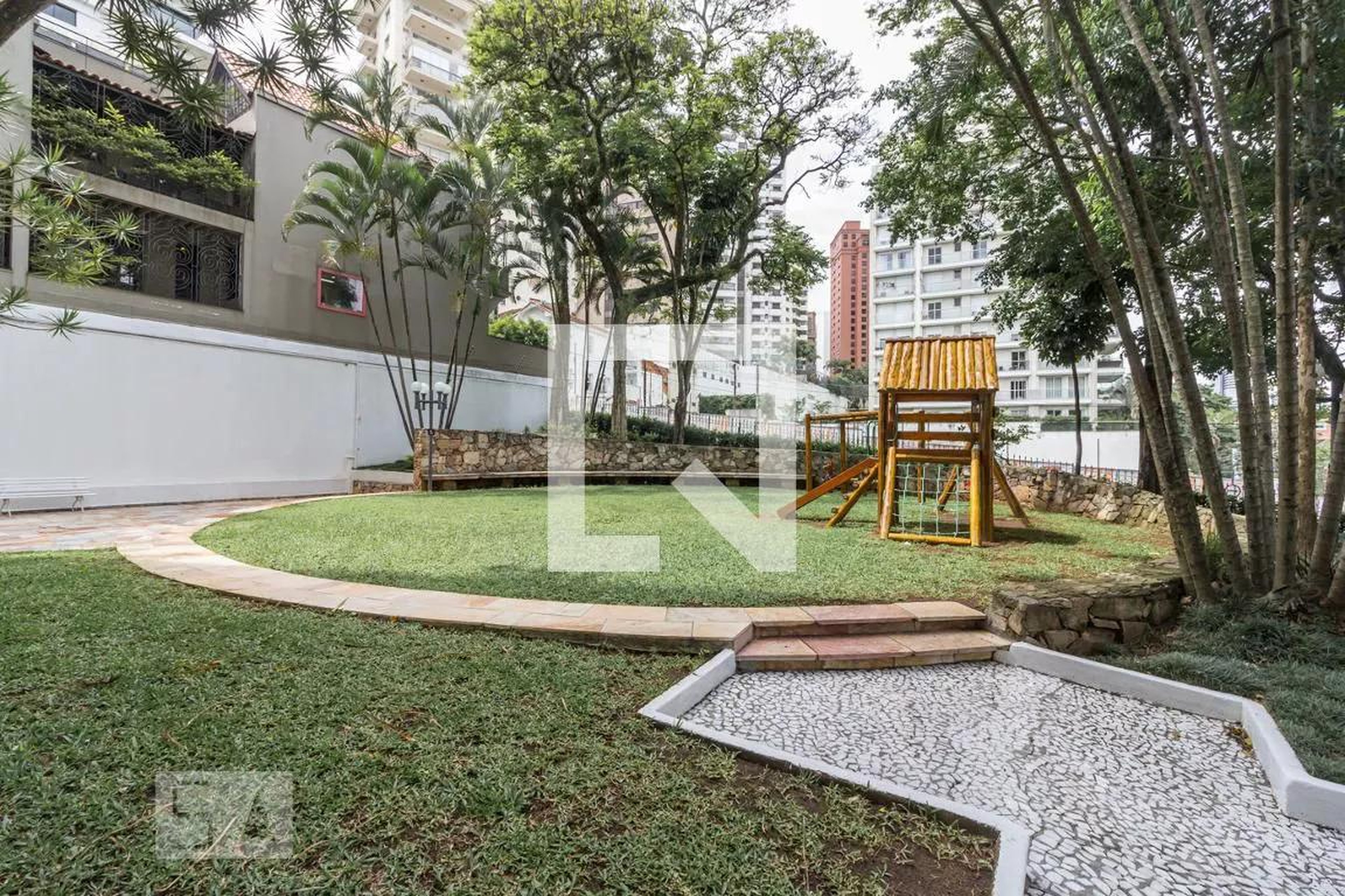 Playground - Edifício Donatello