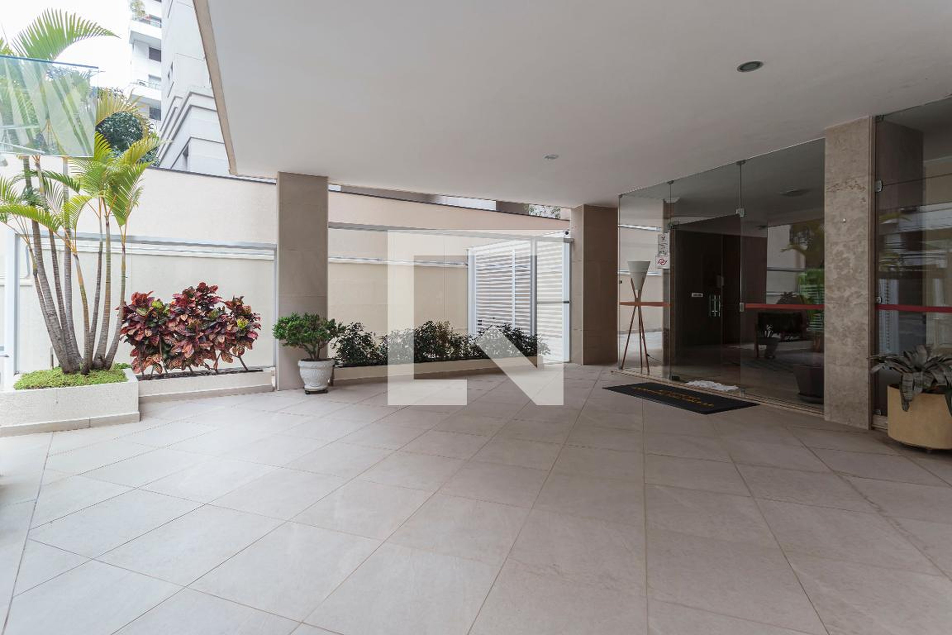 Hall de entrada - Jardim Escorial