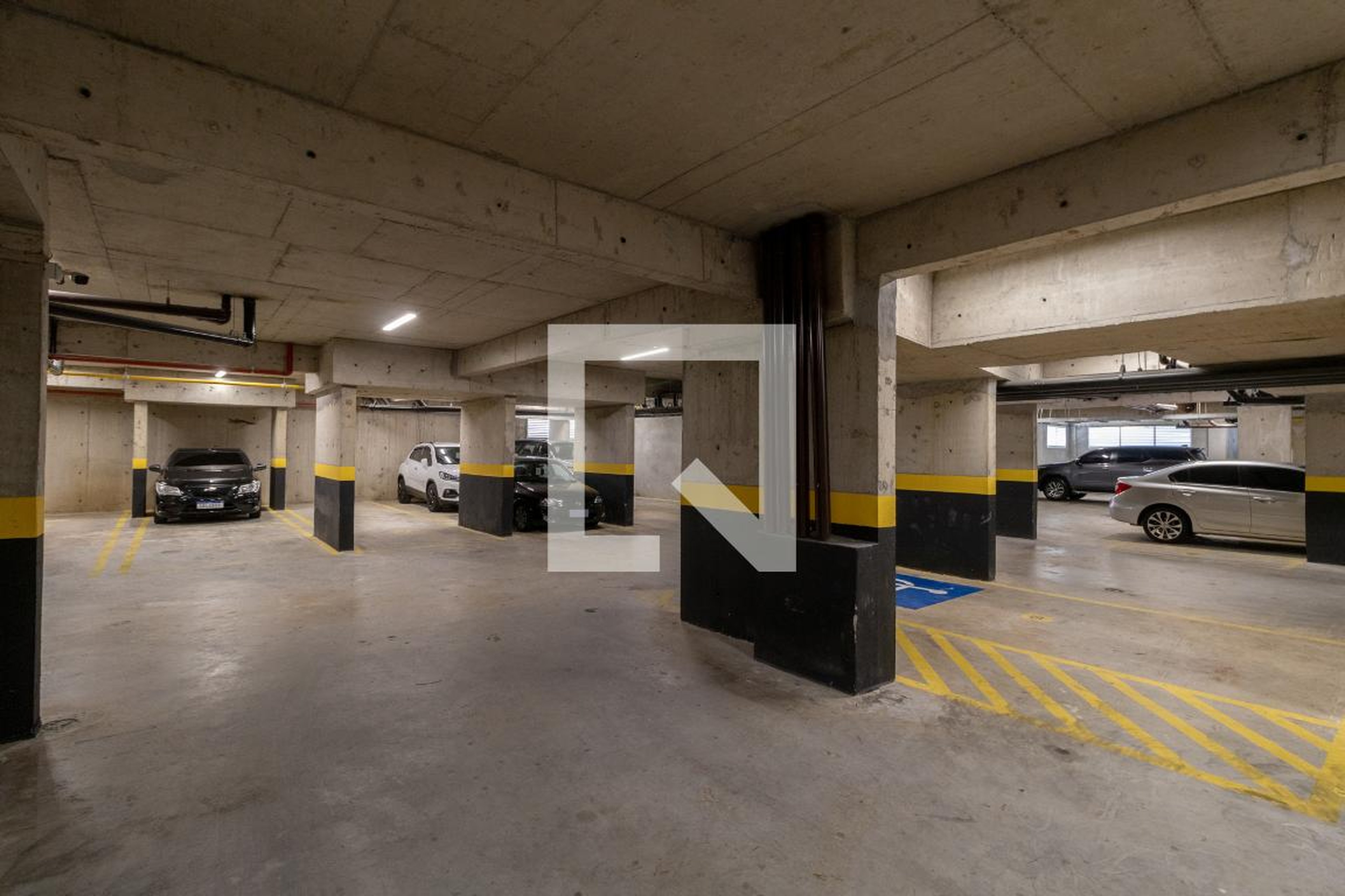 Estacionamento - Residencial 3 Coelhos