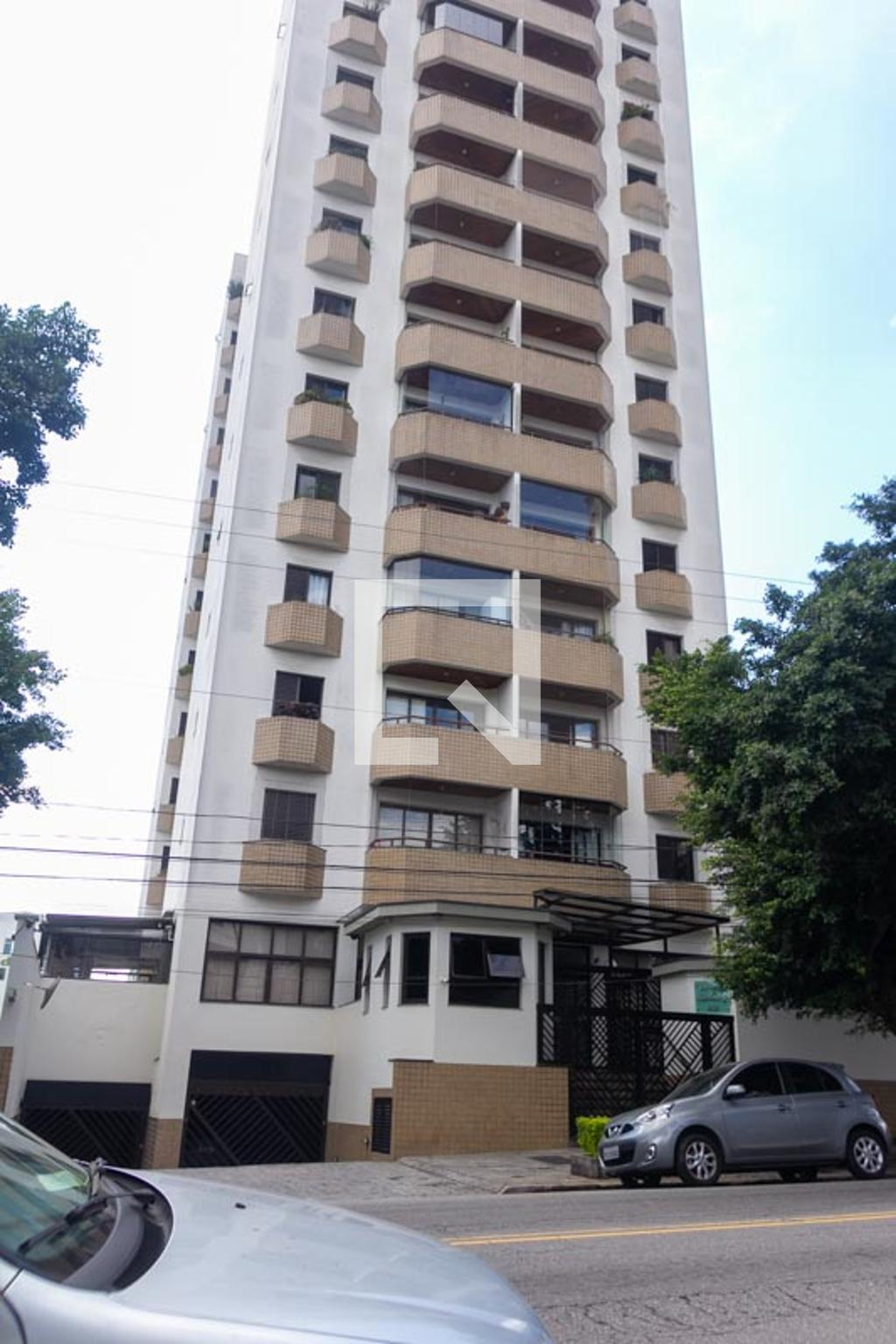 Fachada do Prédio Condomínio Kentucky