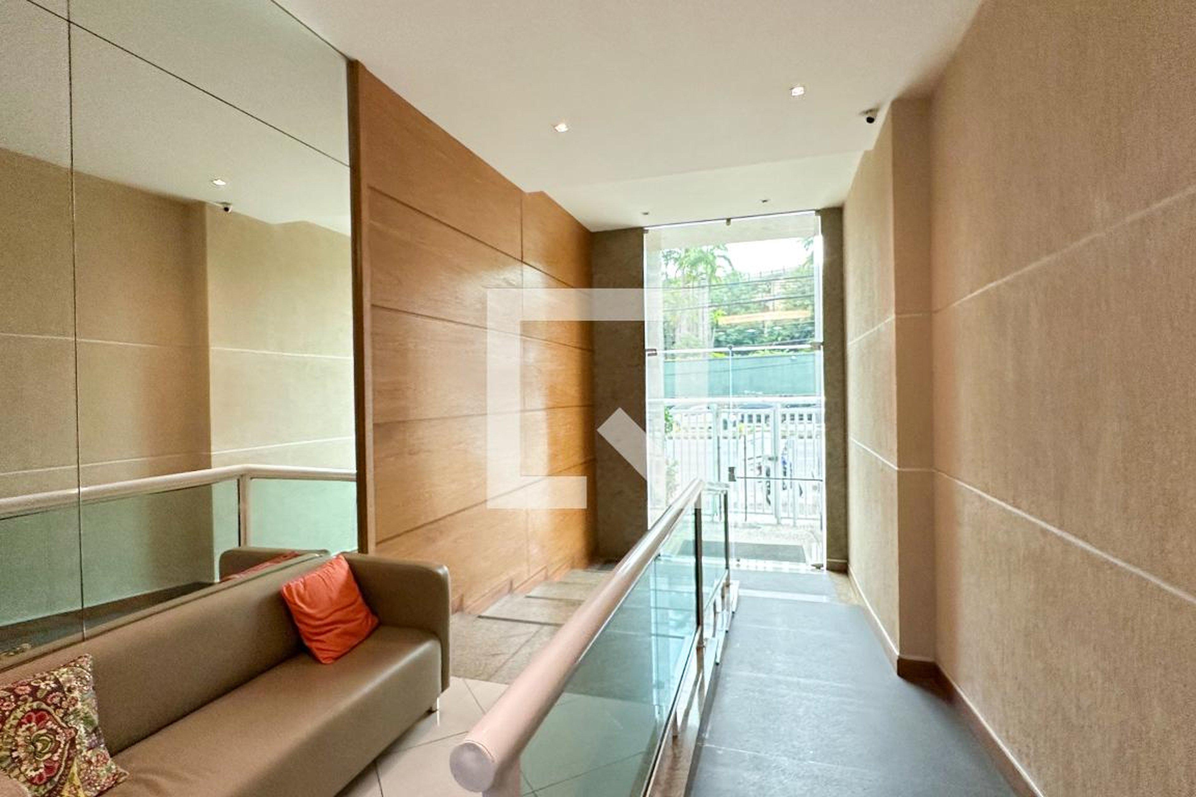 Entrada - Edifício Spazio Gávea