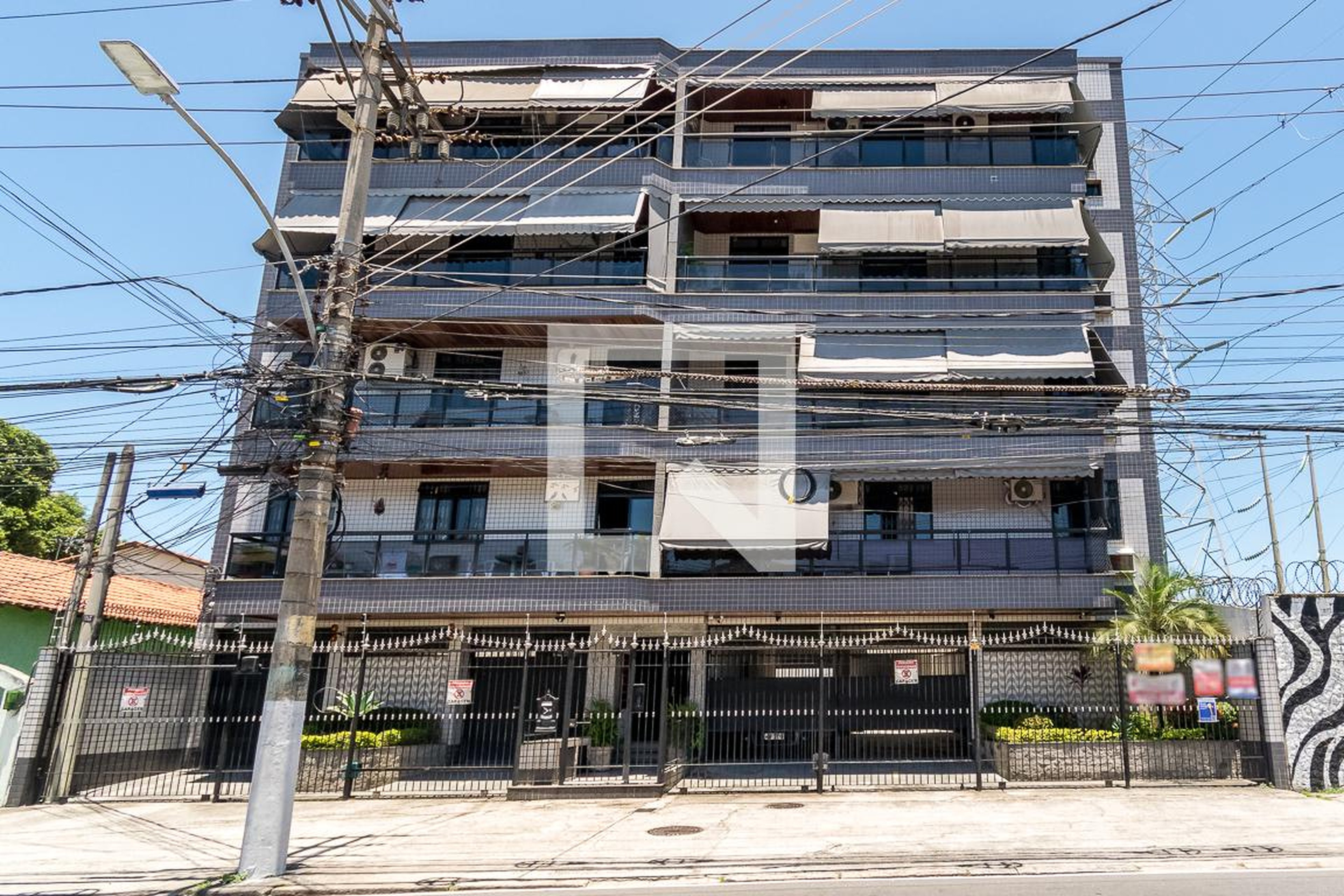 Fachada do Prédio Condomínio Braz de Pina