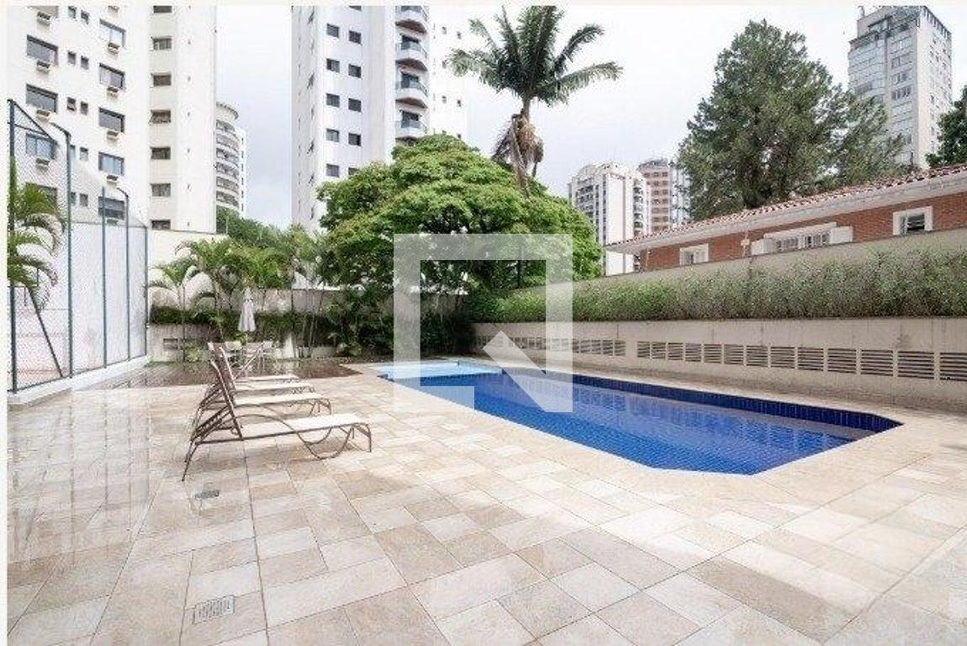 Piscina - Green Wood Park