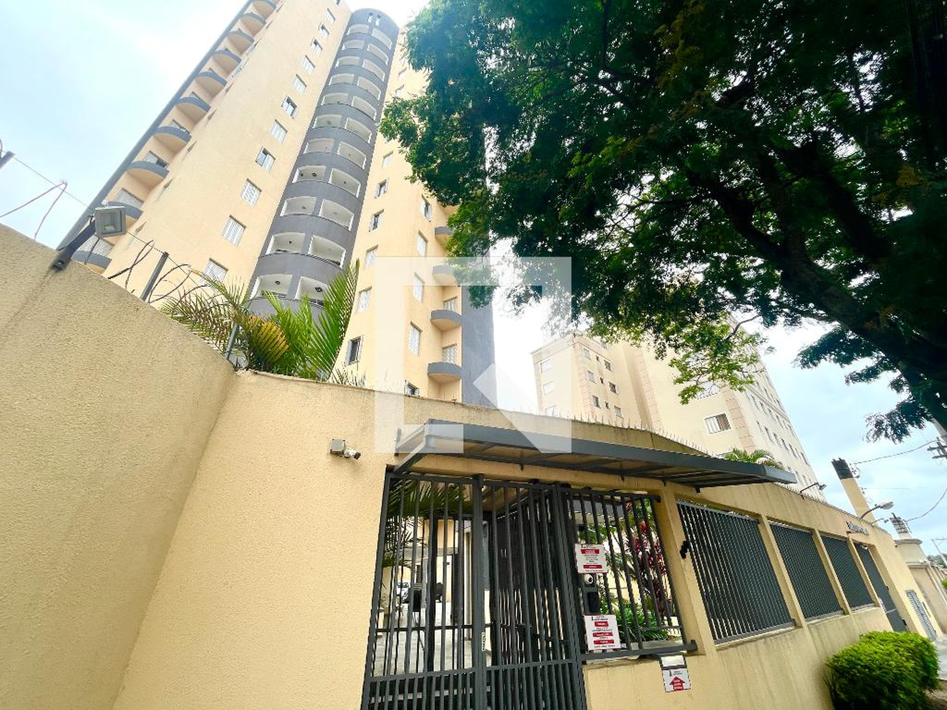 Fachada Condomínio Saint Germain