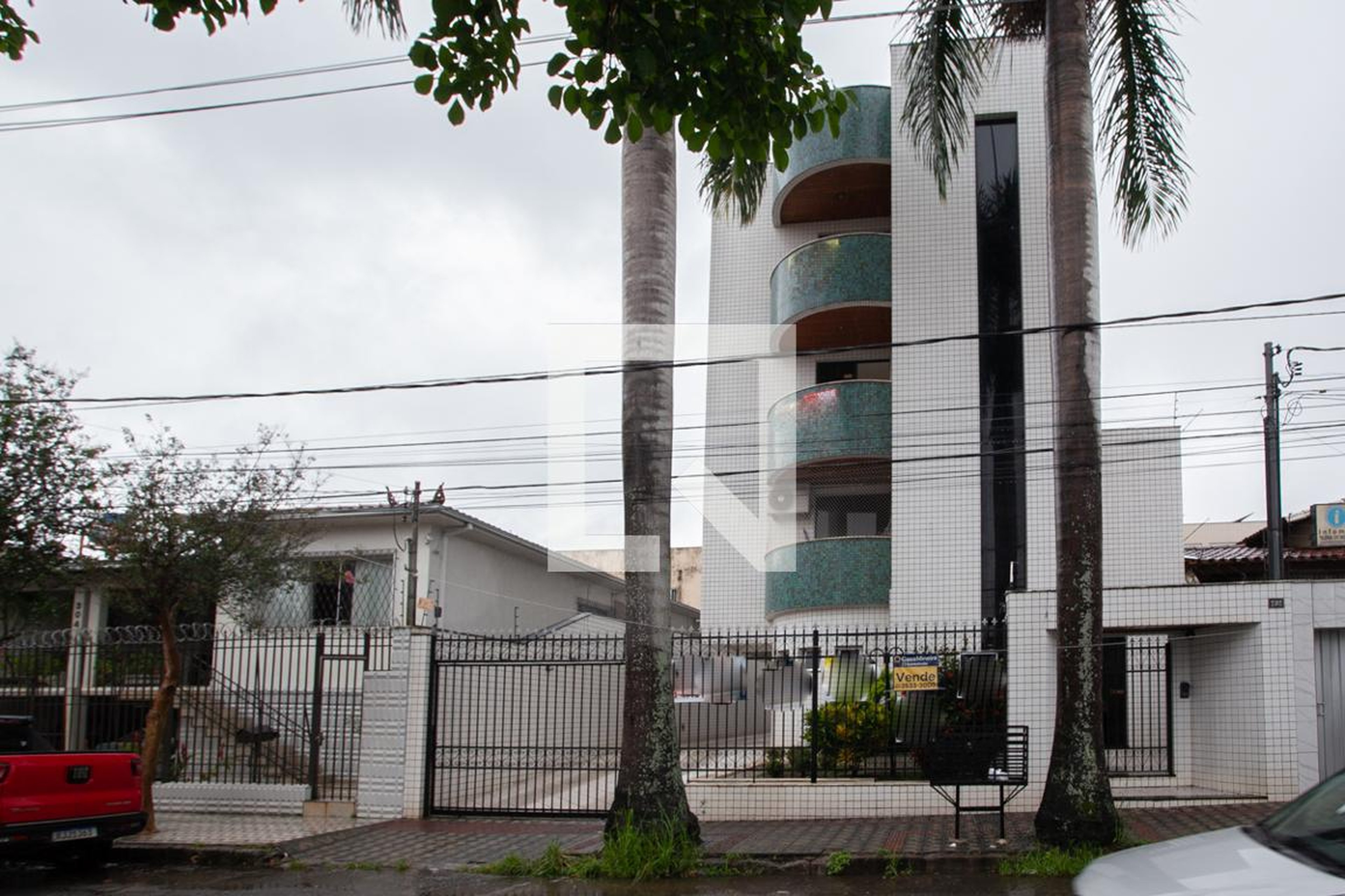 Fachada Condomínio em Rua Borges, 292