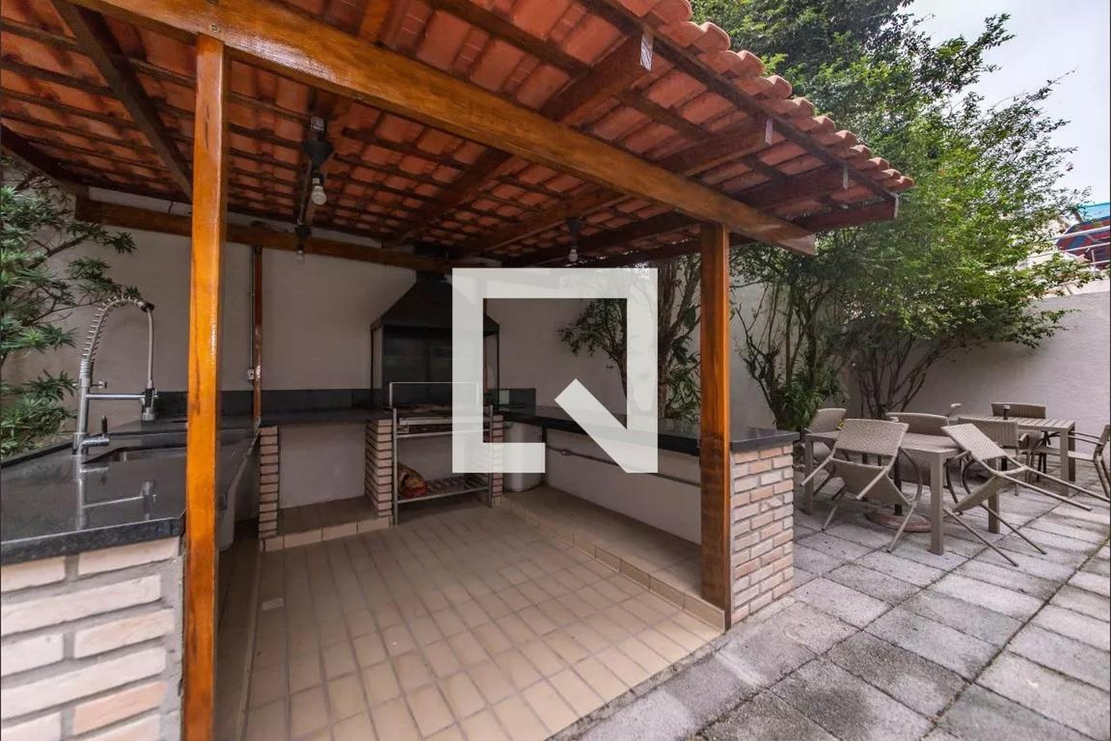 Churrasqueira - Cia dos Amigos