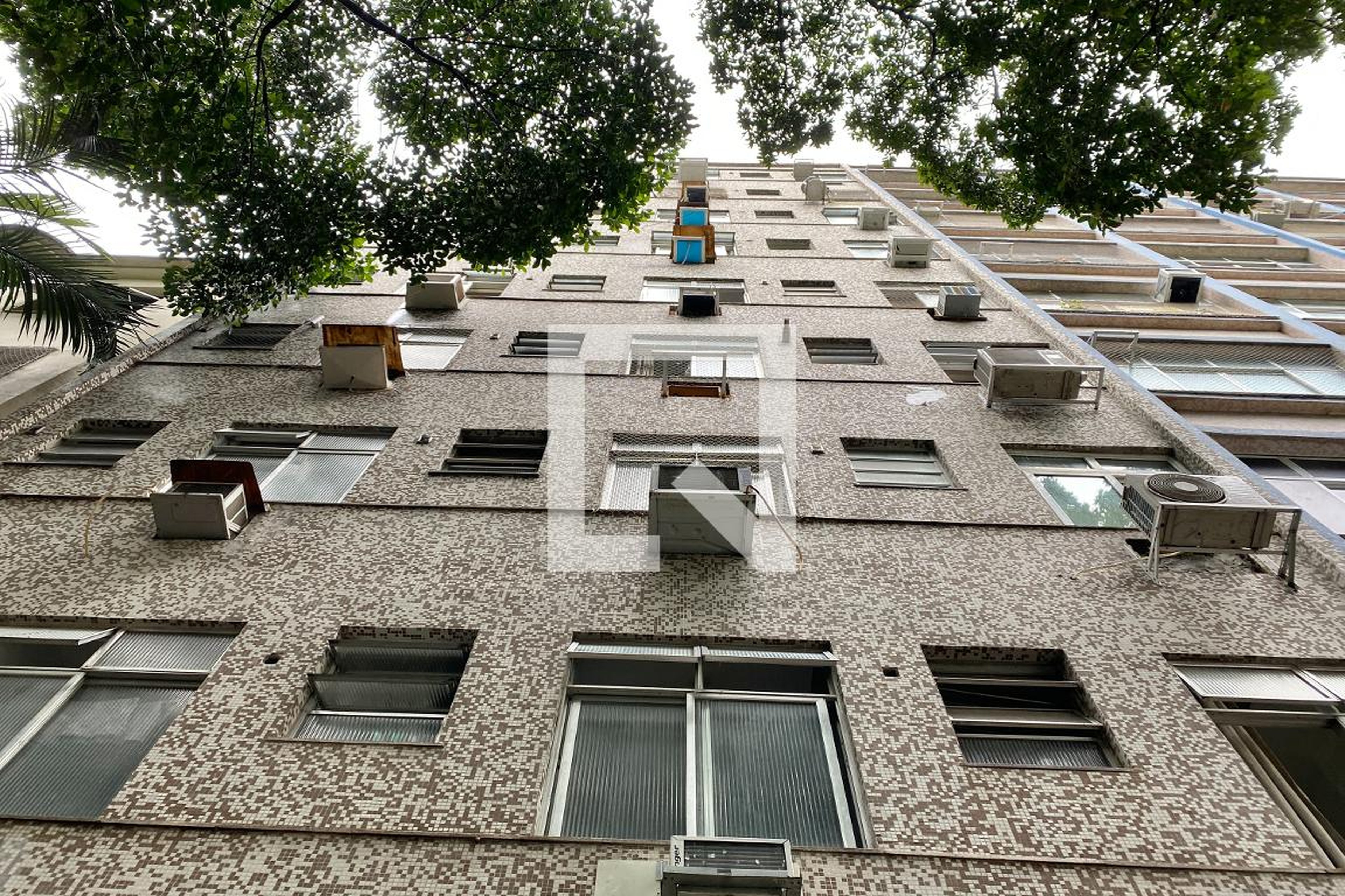 Fachada Condomínio em Rua Silveira Martins, 130