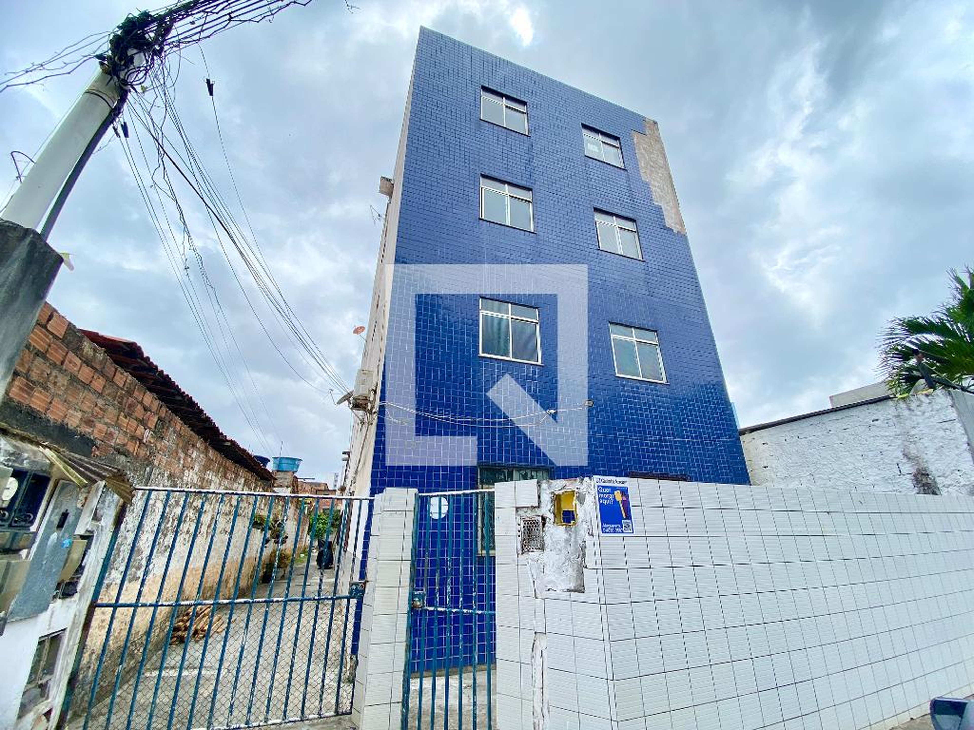 Fachada Condomínio em Rua da Mangueira, 19