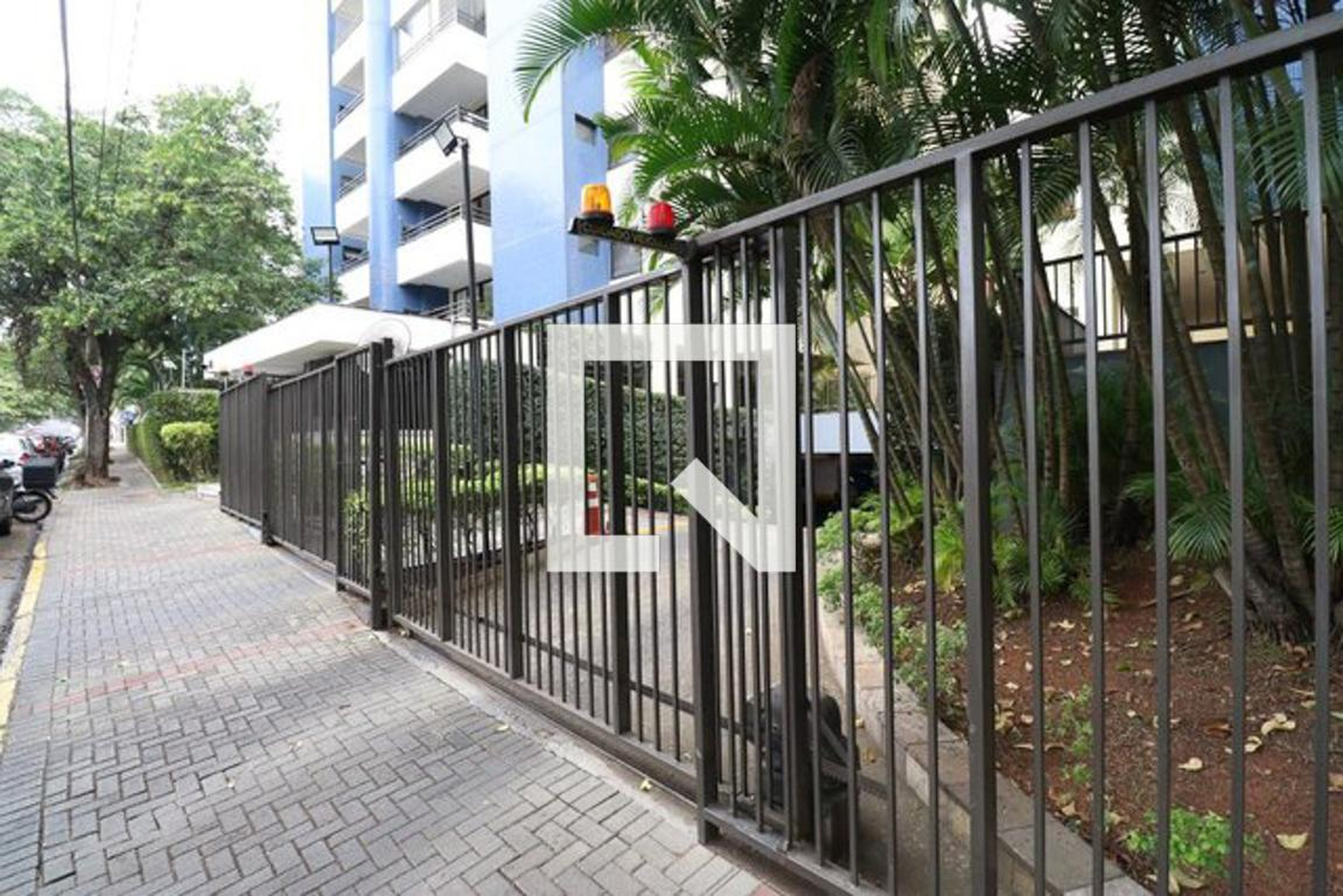 Entrada - Belas Artes